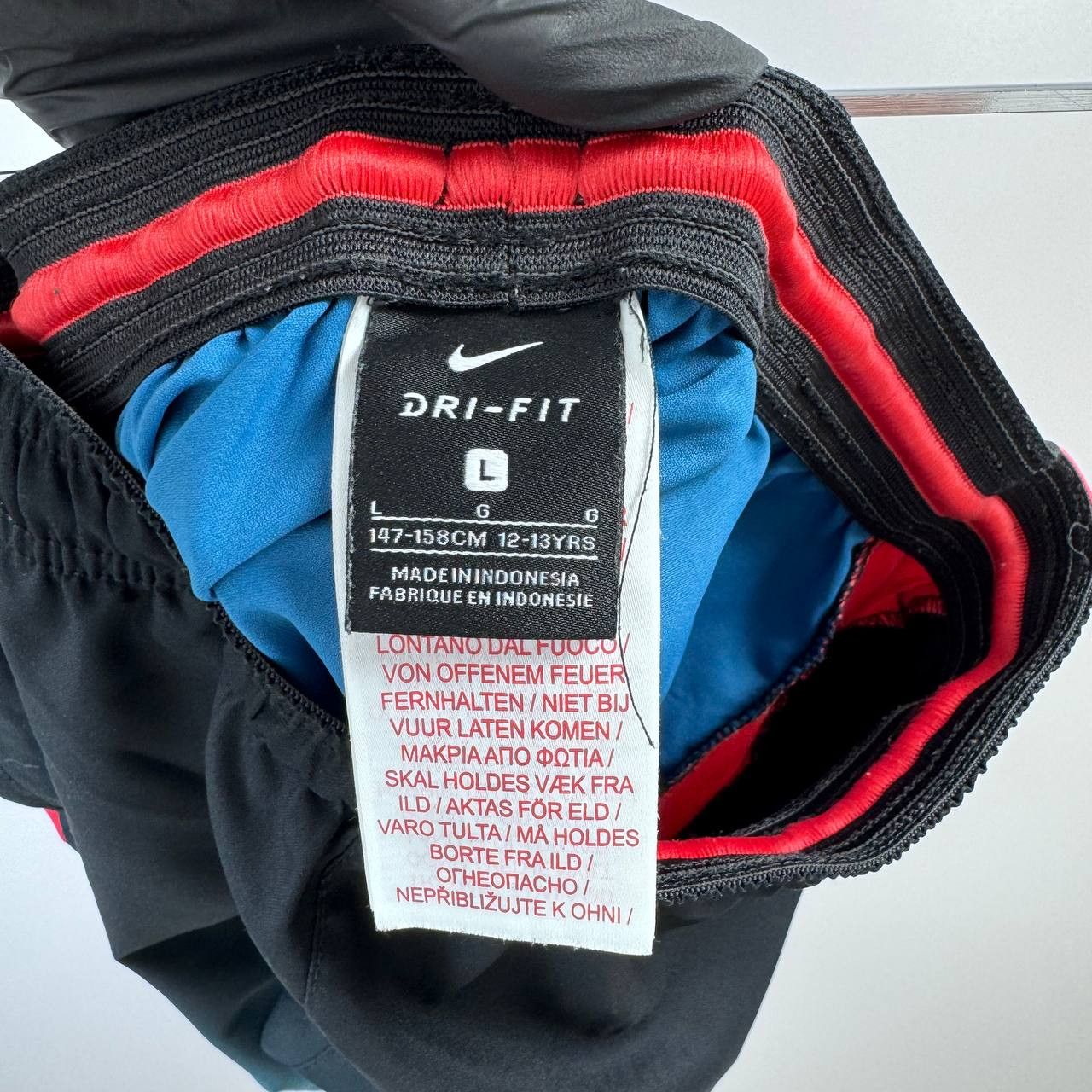 Nike Nike CR7 Dri Fit Shorts Youth Black Gradient Size Child L Size US 32 / EU 48 - 6 Thumbnail