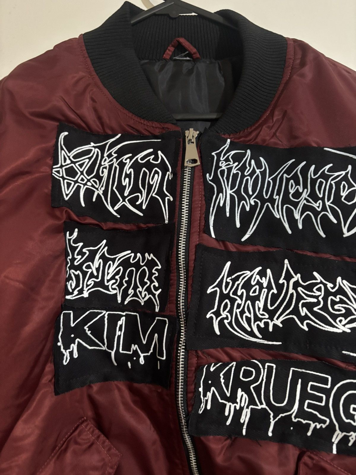 Kim Krueger ボンバージャケット s-l1200.jpg