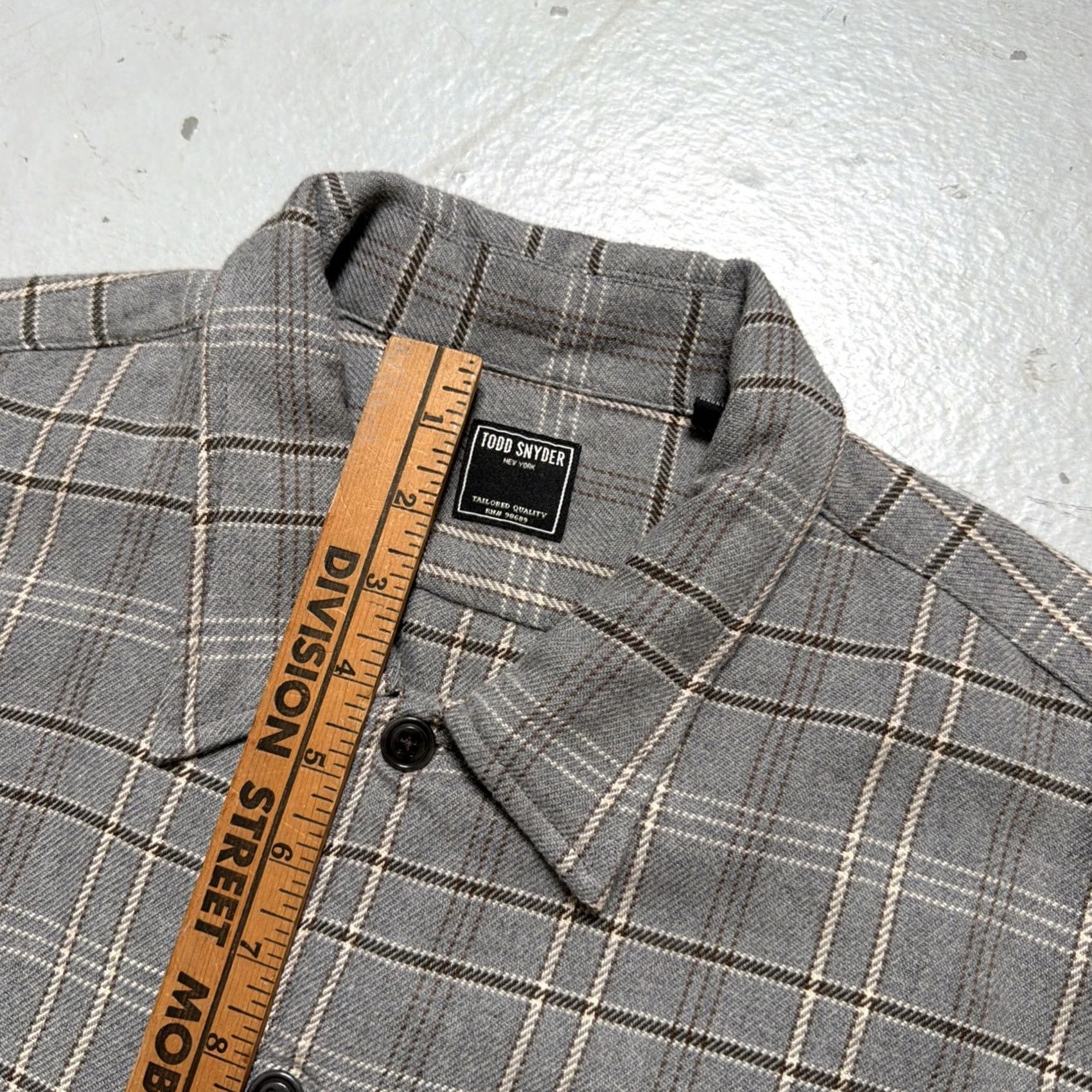 Todd Snyder Todd Snyder Heavy Cotton Flannel Plaid Button Shirt Men’s XL Size US XL / EU 56 / 4 - 4 Thumbnail