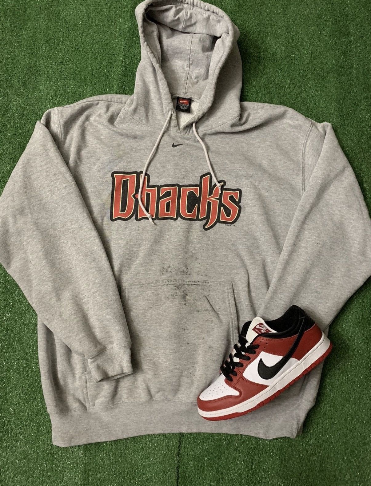 Nike Vintage Nike Center Swoosh Dbacks Hoodie Size US XXL / EU 58 / 5 - 1 Thumbnail