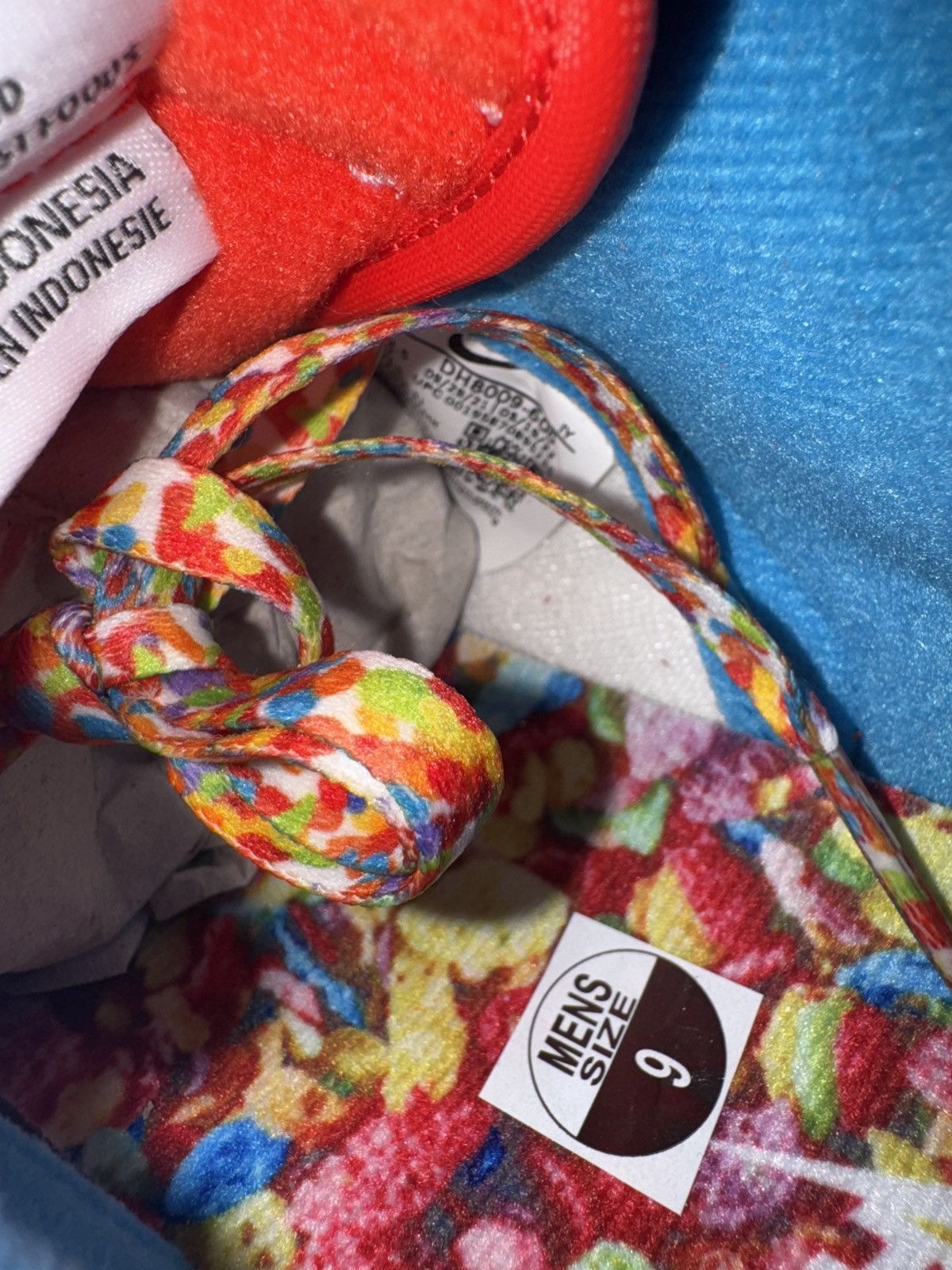 Nike Nike Dunk Low Lebron James Fruity Pebbles Size US 9 / EU 42 - 6 Thumbnail