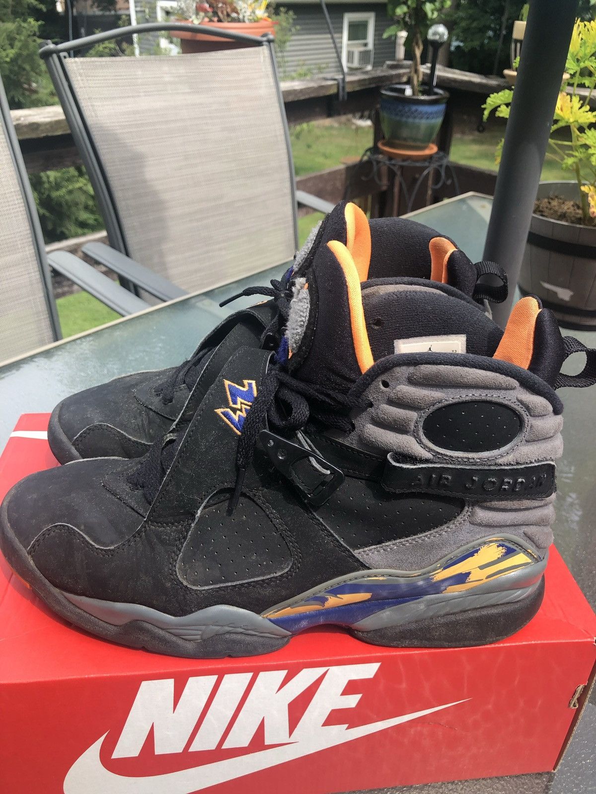 image of Jordan Brand 8 Retro Phoenix Suns Shoes in Black, Men's (Size 9)