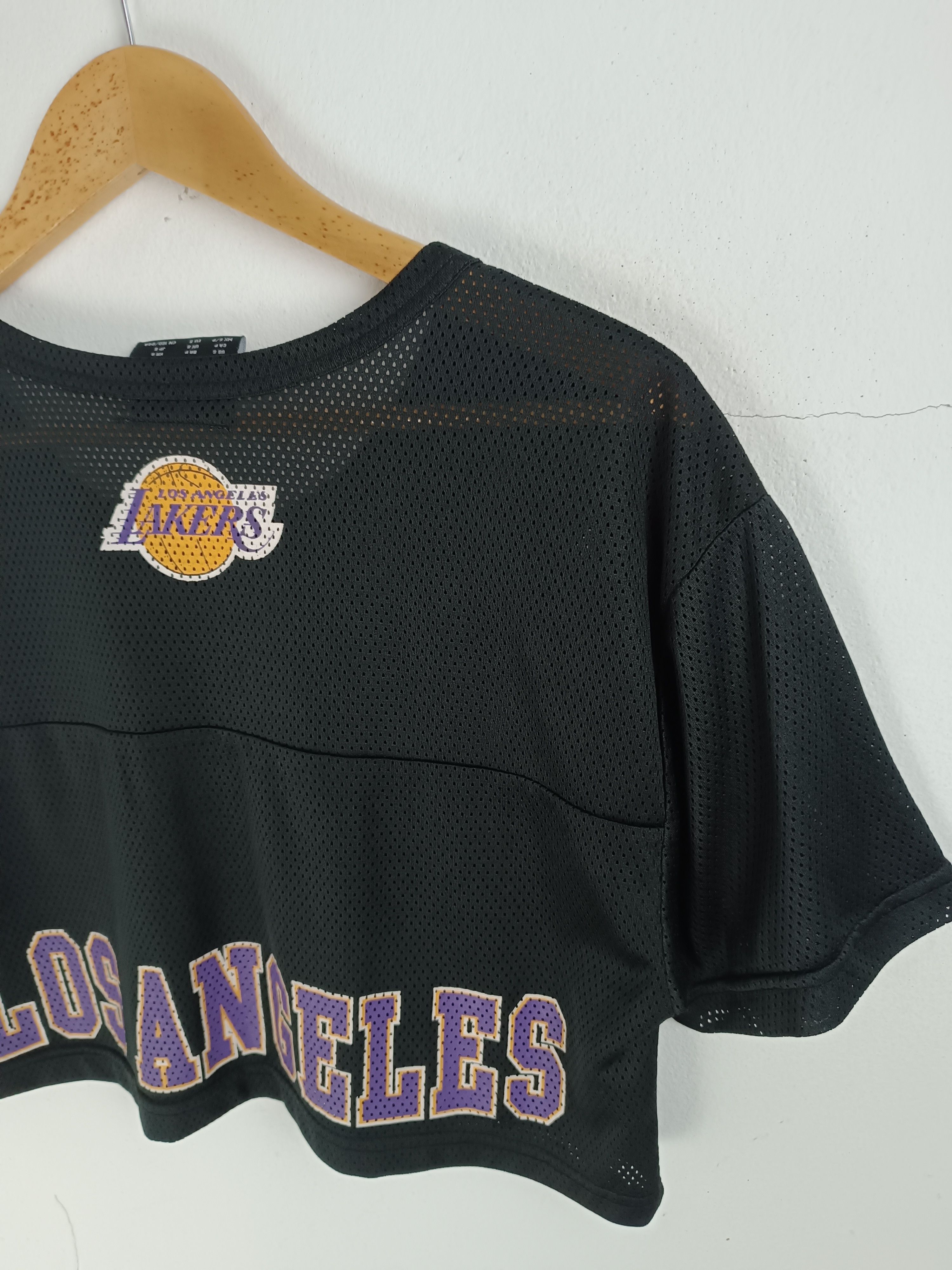NBA VINTAGE Y2K LA LAKERS MESH NET CROP TOP NBA NFL MLB SPORTS Size S / US 4 / IT 40 - 13 Thumbnail