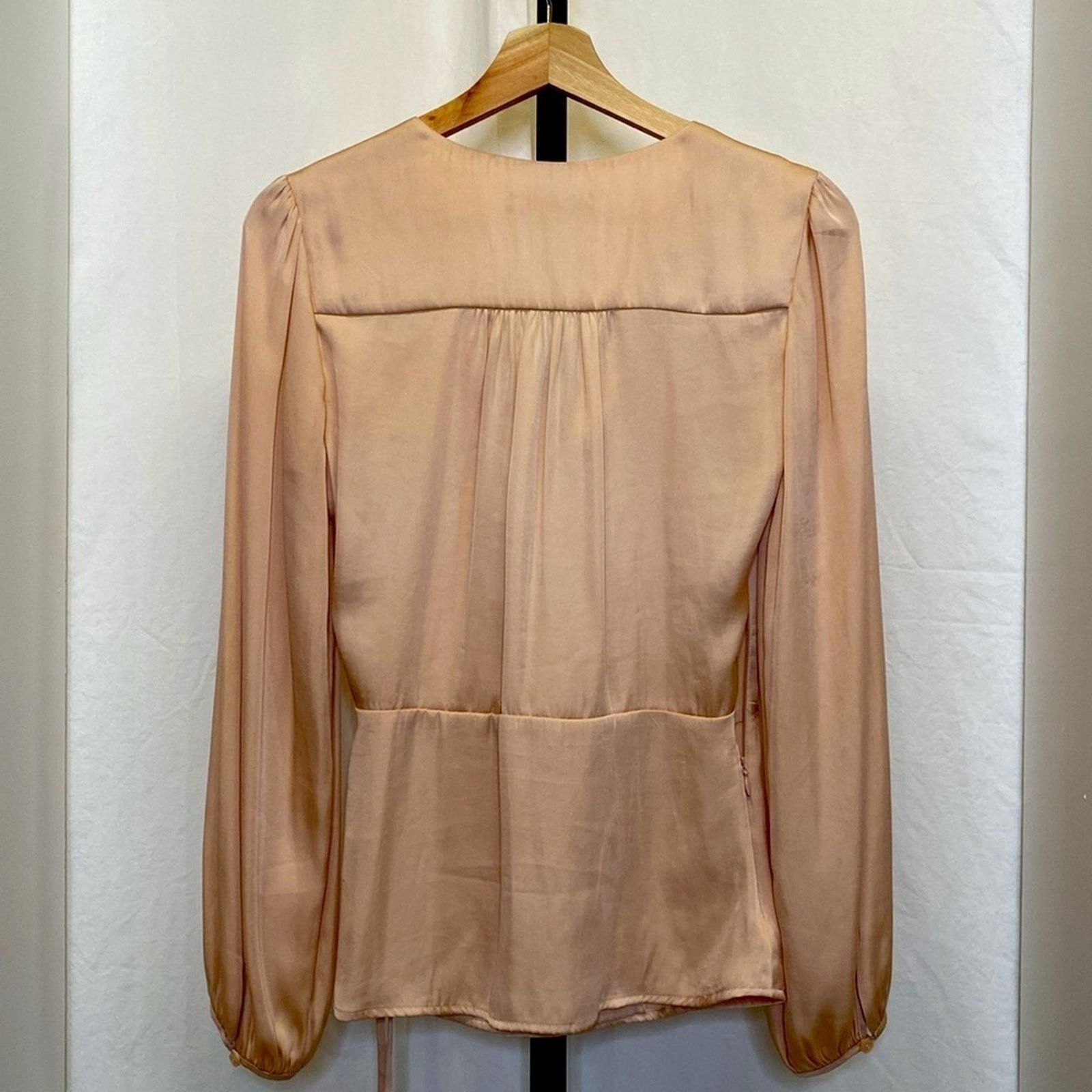 Other Silky soft, blush coke faux wrap top Size XS / US 0-2 / IT 36-38 - 5 Thumbnail