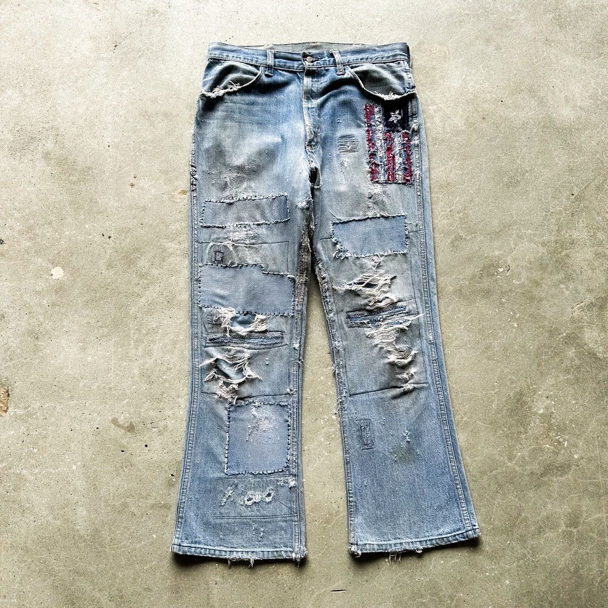 Vintage 70’s THRASHED Vintage Boro Flag Repair Patchwork Flare Denim Size US 33 - 4 Thumbnail