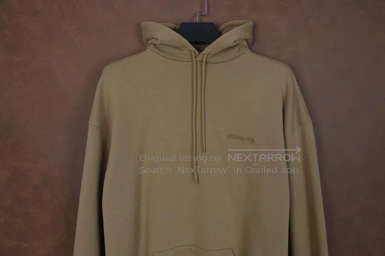 Balenciaga Balenciaga Beige Embroidered Logo Hoodie. Size US S / EU 44-46 / 1 - 2 Thumbnail