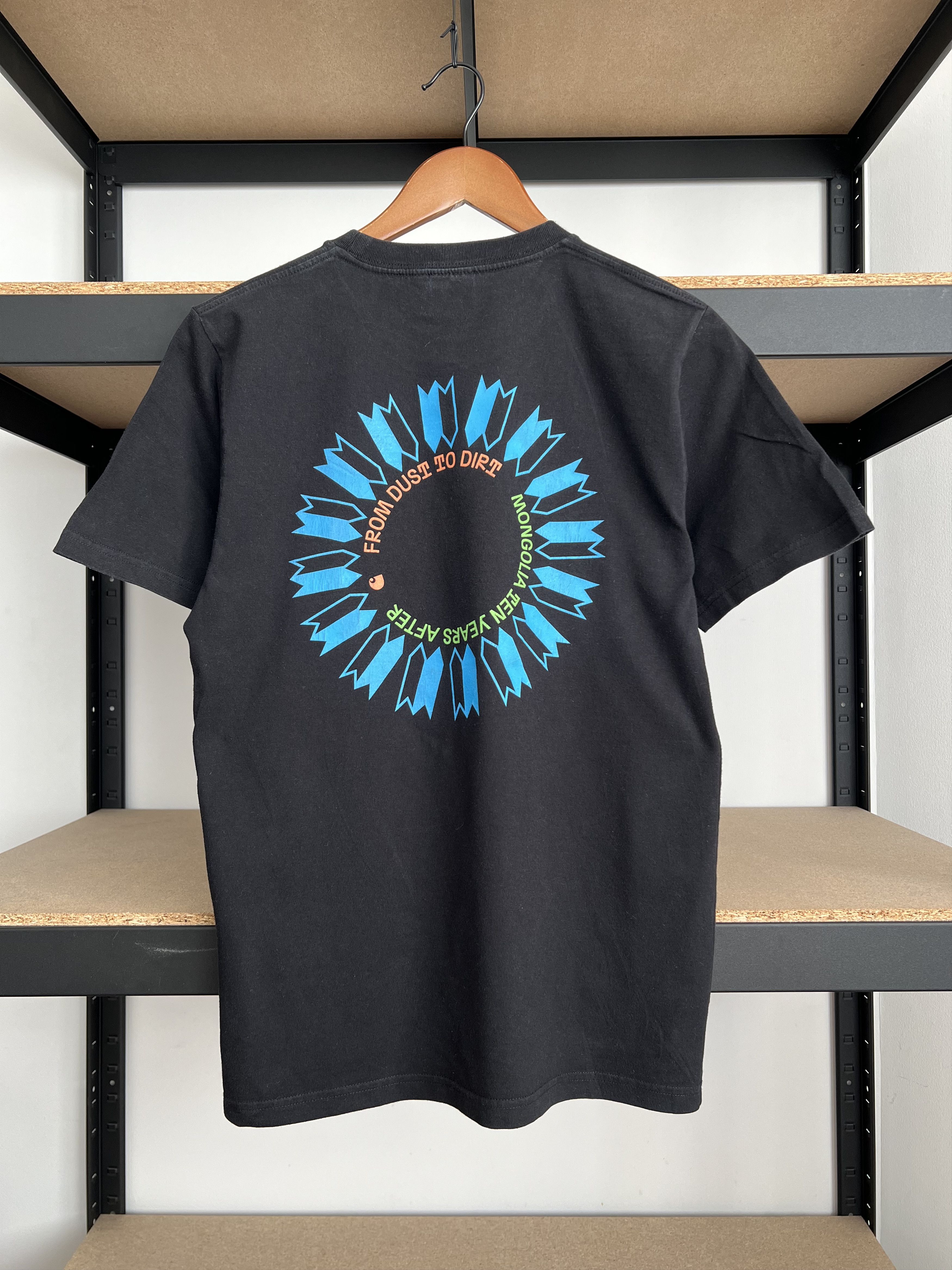 Carhartt Carhartt From Dust to Dirt Mongolia Ten Years After T-shirt Size US S / EU 44-46 / 1 - 1 Thumbnail