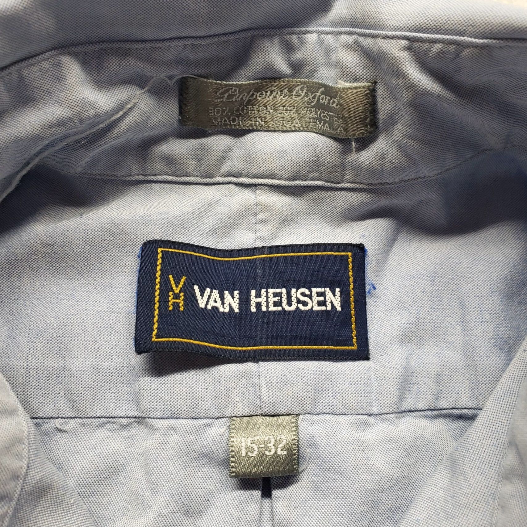 Van Heusen Van Heusen Shirt Blue Solid Button Up Long Sleeve Adult Mens Size 15 32 Regular Cotton Blend Polyester Blend Size US M / EU 48-50 / 2 - 3 Thumbnail