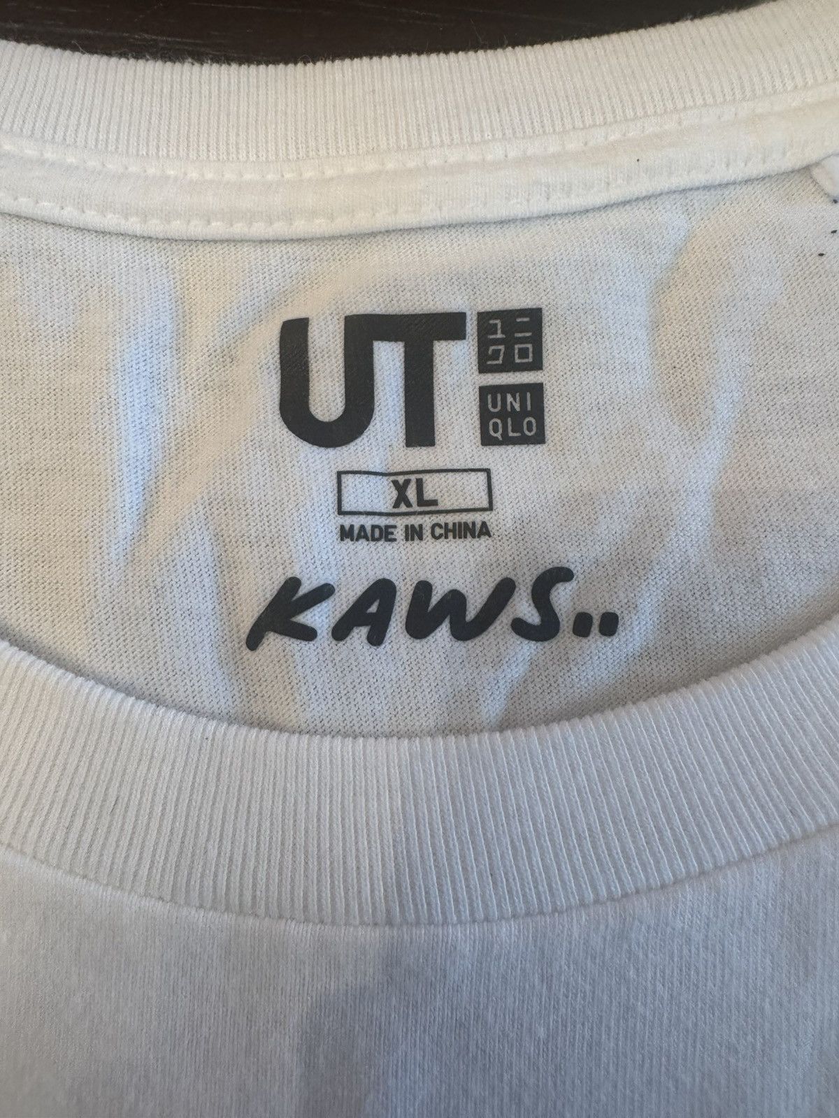 Kaws × Uniqlo Kaws x Uniqlo Tee Size US XL / EU 56 / 4 - 3 Thumbnail