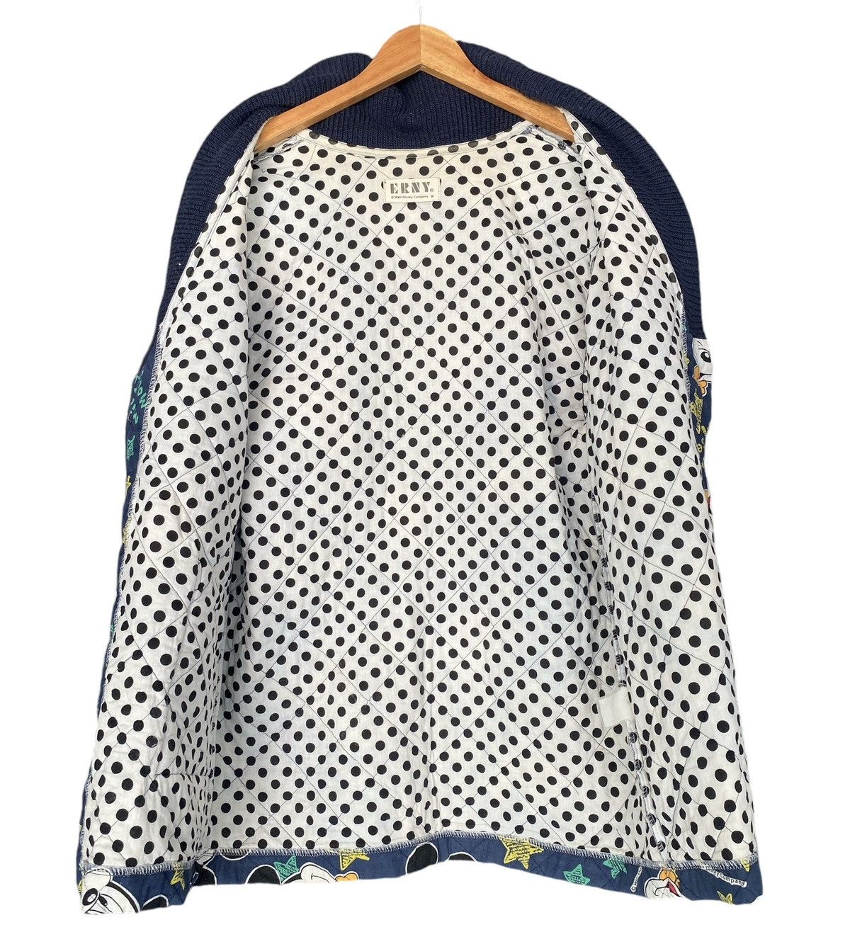 Cartoon Network Vintage ERNY Walt Disney Cartoon Quitlted Cardigan Size US M / EU 48-50 / 2 - 17 Thumbnail