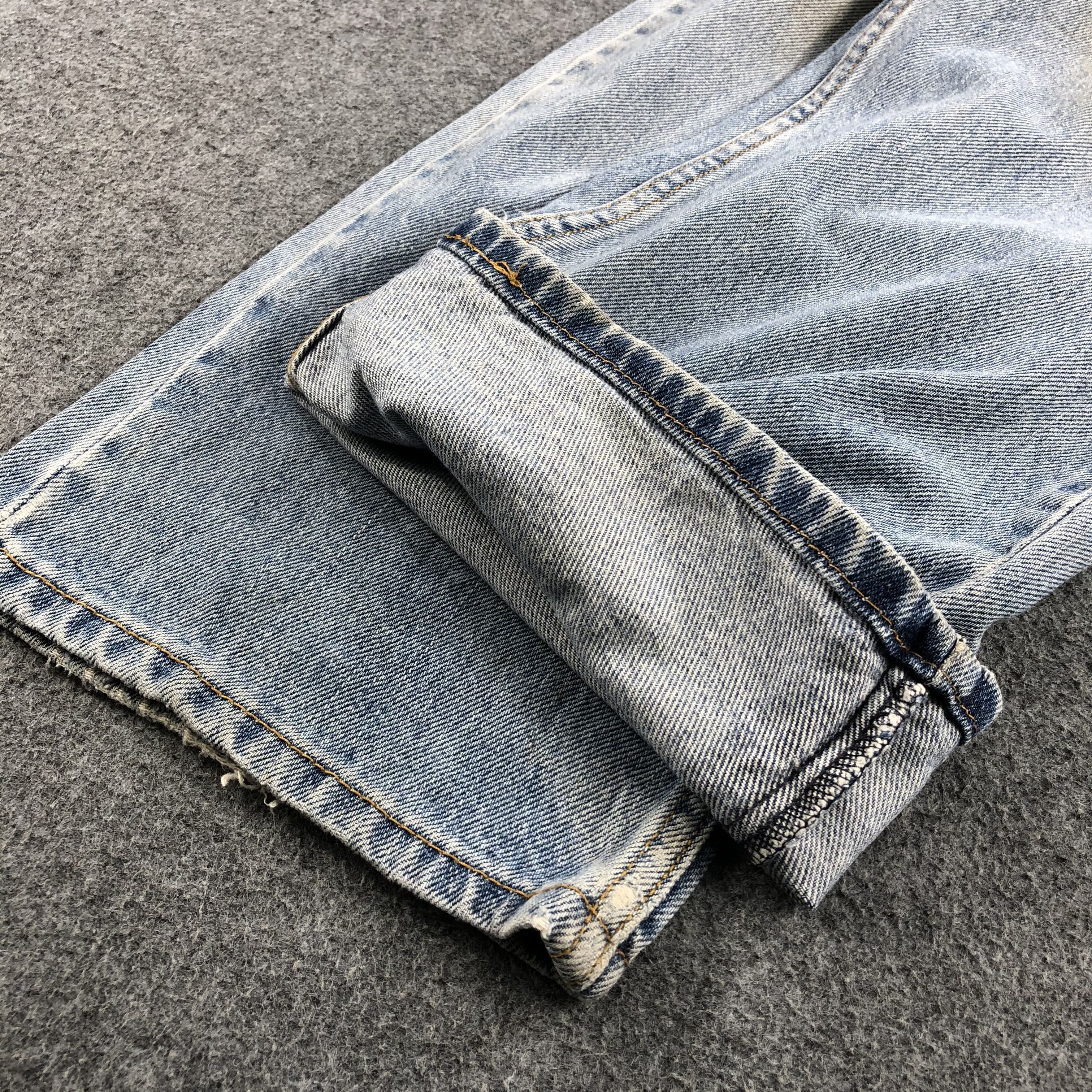 Levi's × Vintage Vintage Levis 505 Jeans-JM1314 Size US 35 - 7 Thumbnail