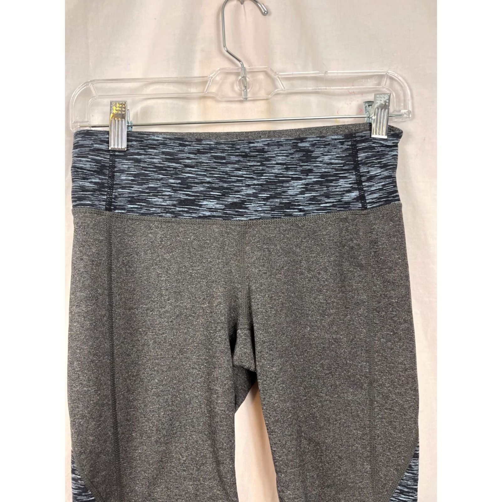 Athleta Athleta Leggings Shirt? Size 28" / US 6 / IT 42 - 3 Thumbnail