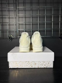 Jordan Brand Air Jordan 4 Retro "Metallic Gold" (WMNS) - Size 10 Size US 10 / IT 40 - 3 Thumbnail