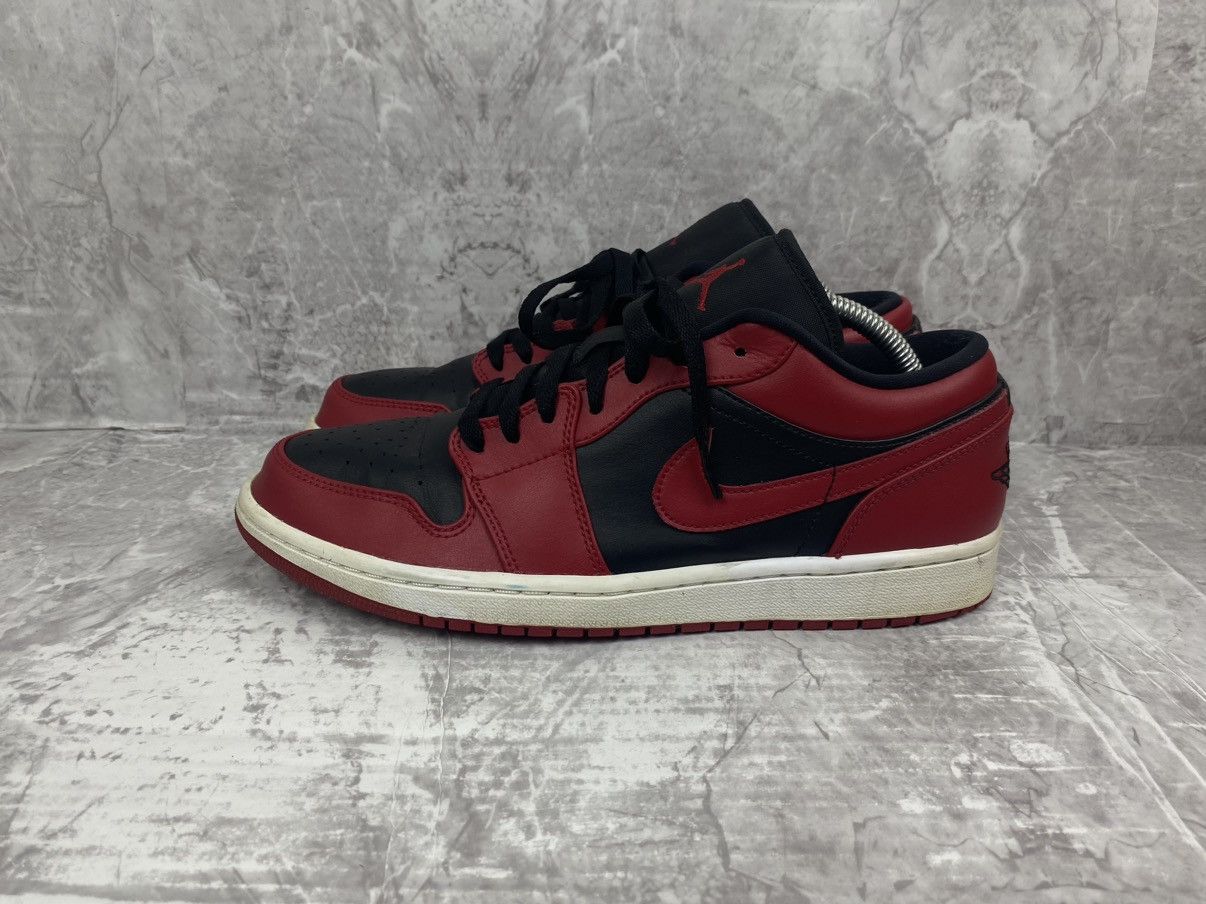 Jordan Brand Jordan 1 Low Reverse Bred Size US 9.5 / EU 42-43 - 3 Thumbnail