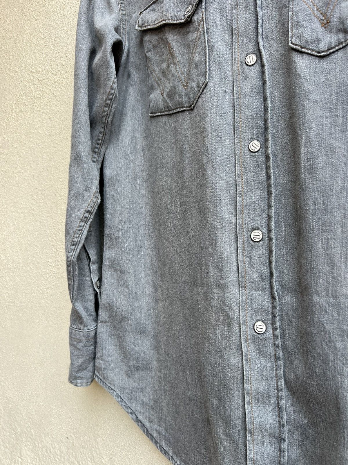 Vintage Vintage 90s Wrangler Blue Bell Grey Denim Western Shirt Size US M / EU 48-50 / 2 - 10 Thumbnail