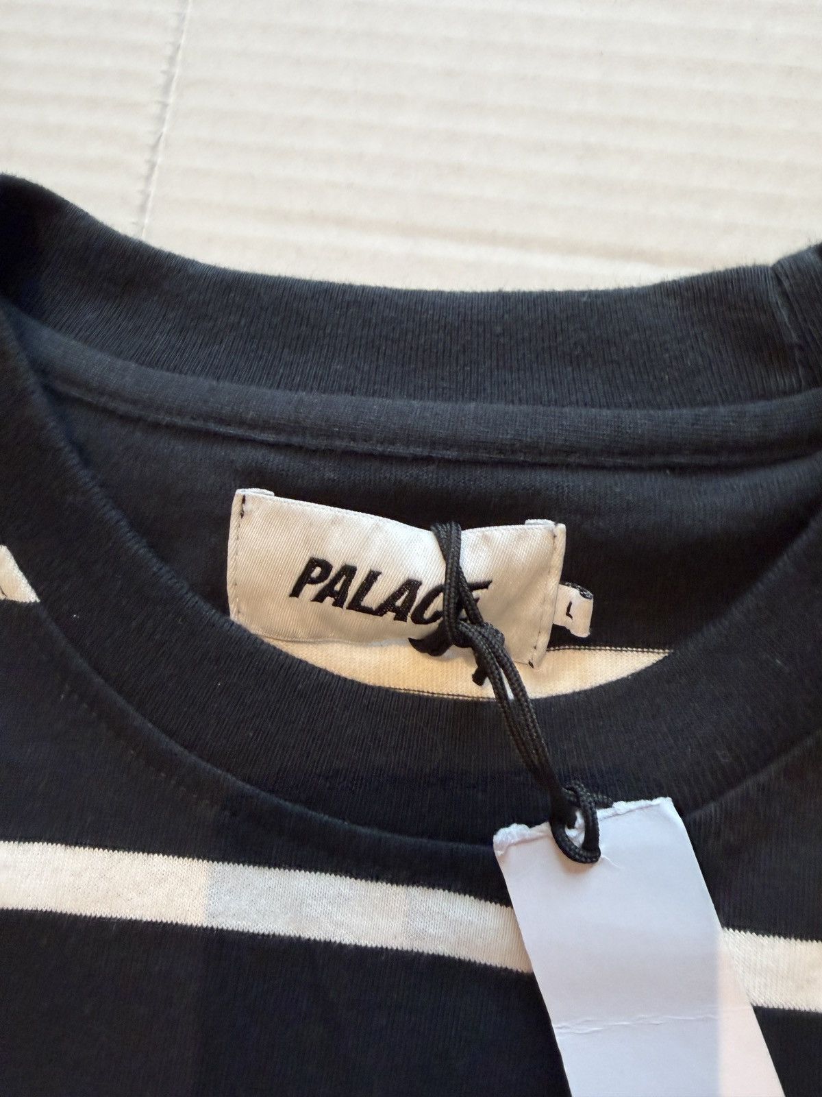 Palace Palace Logo Striped T-Shirt Black Size US L / EU 52-54 / 3 - 3 Thumbnail