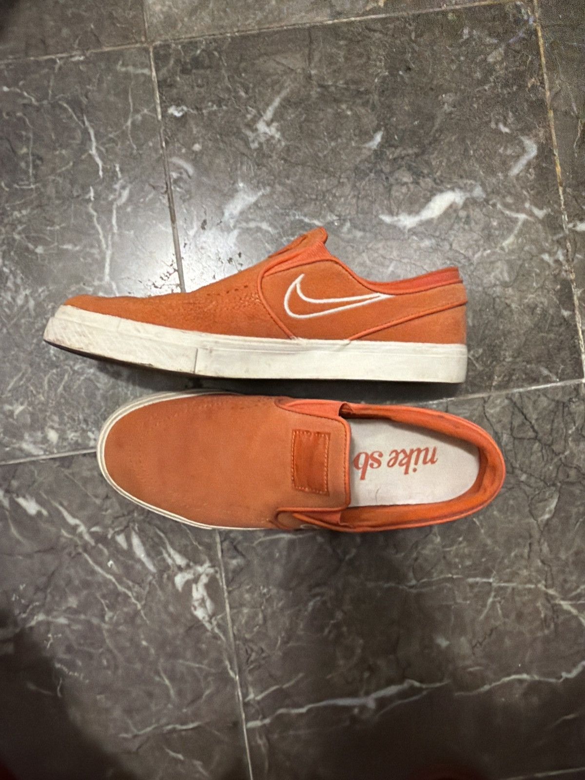 Nike SB Nike SB Zoom Stefan Janoski Slip-On Size US 9 / EU 42 - 1 Thumbnail
