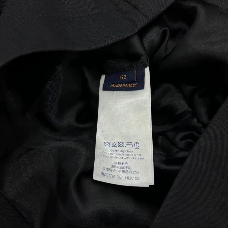 Louis Vuitton Louis Vuitton LV NBA long jacket-2507 Size US L / EU 52-54 / 3 - 4 Thumbnail