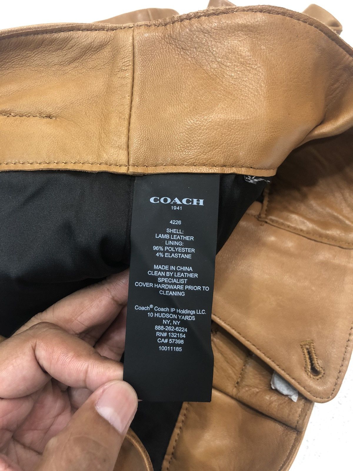 Coach Coach Leather Belted Short Pants Size US 28 / EU 44 - 15 Thumbnail