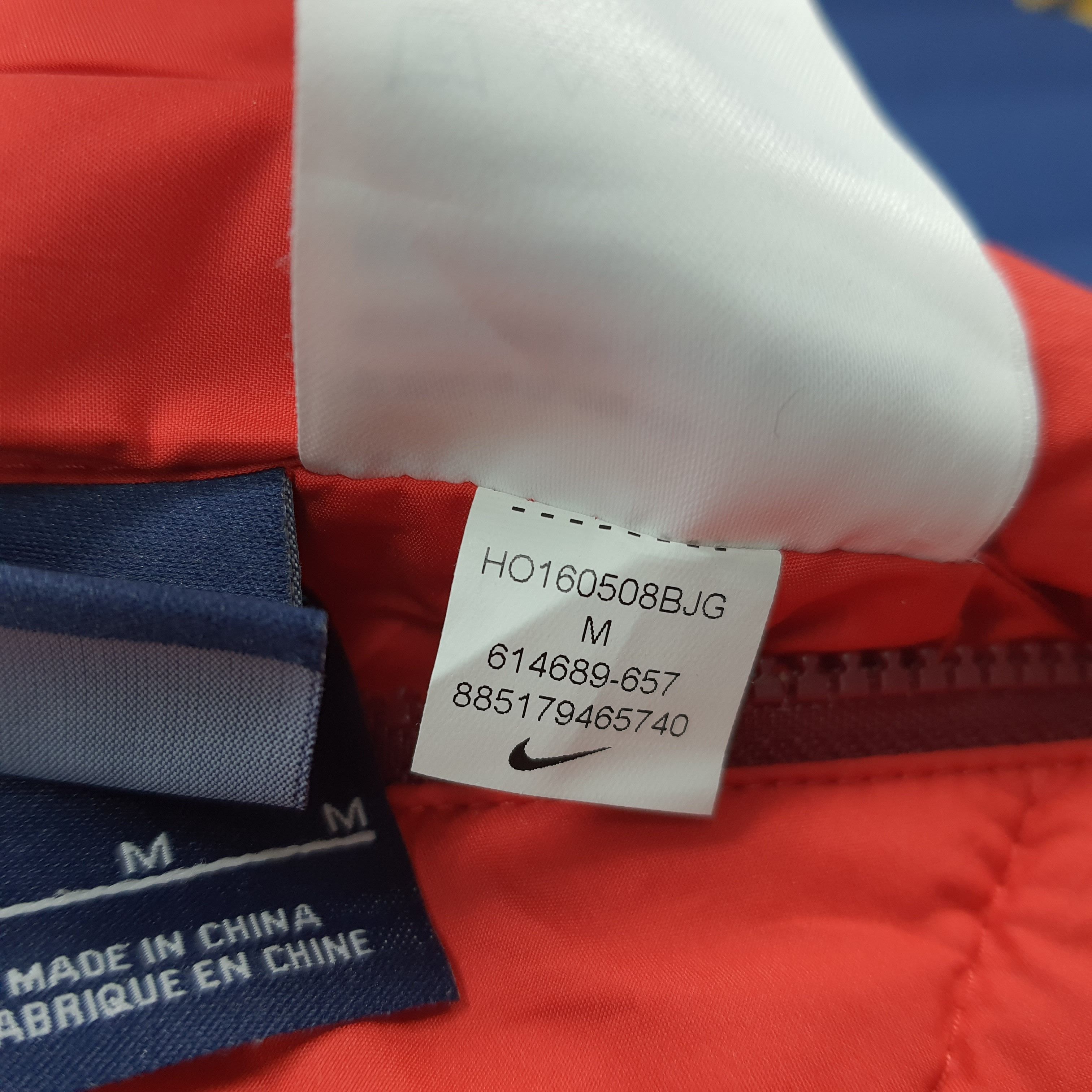 Nike Vintage Nike Reversible Puffer Jacket Full Zip Coat C289N3 Size US M / EU 48-50 / 2 - 11 Thumbnail