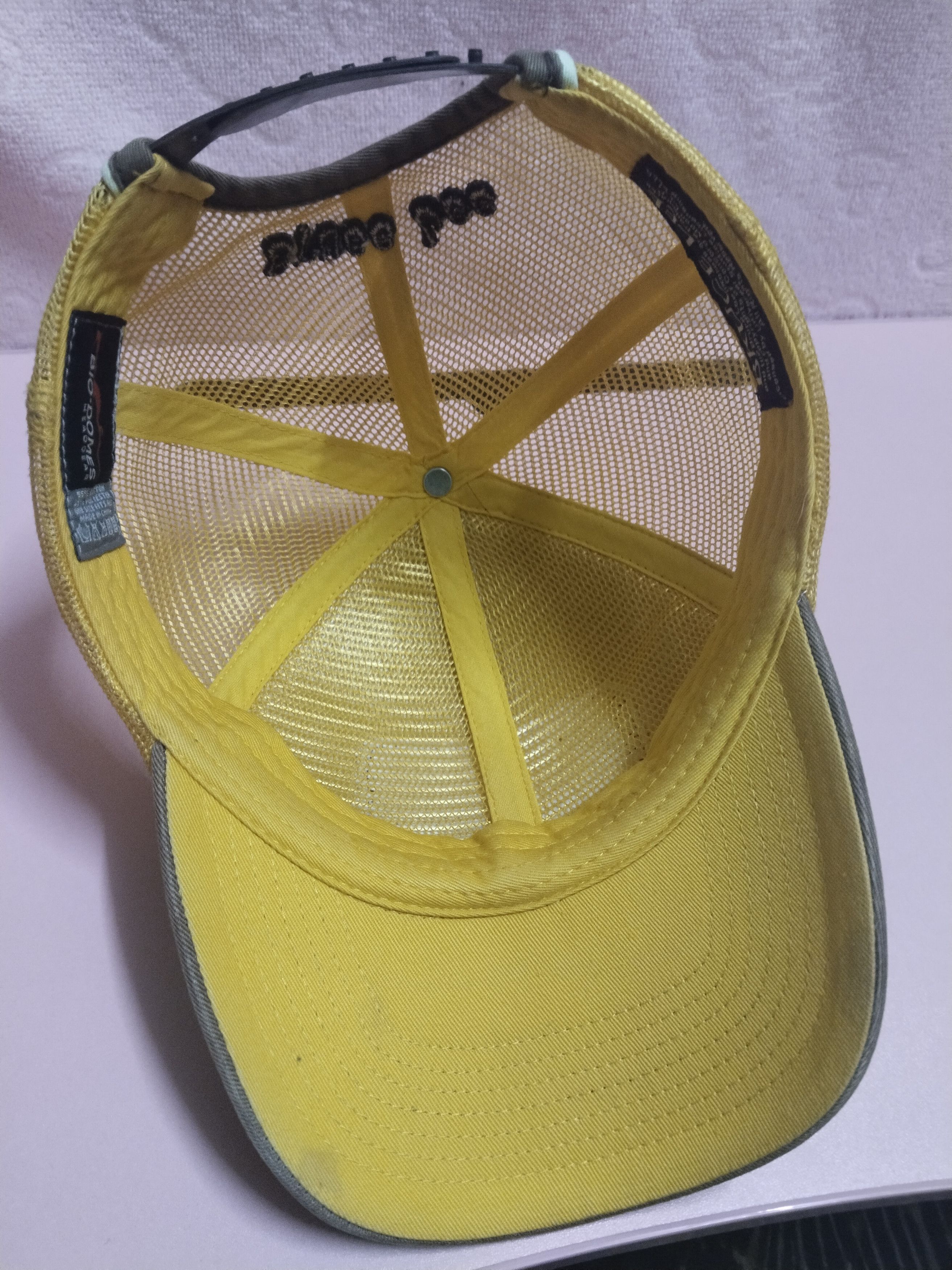 Japanese Brand VINTAGE BRUCE LEE BAD MOFO TRUCKER HAT Size ONE SIZE - 6 Thumbnail
