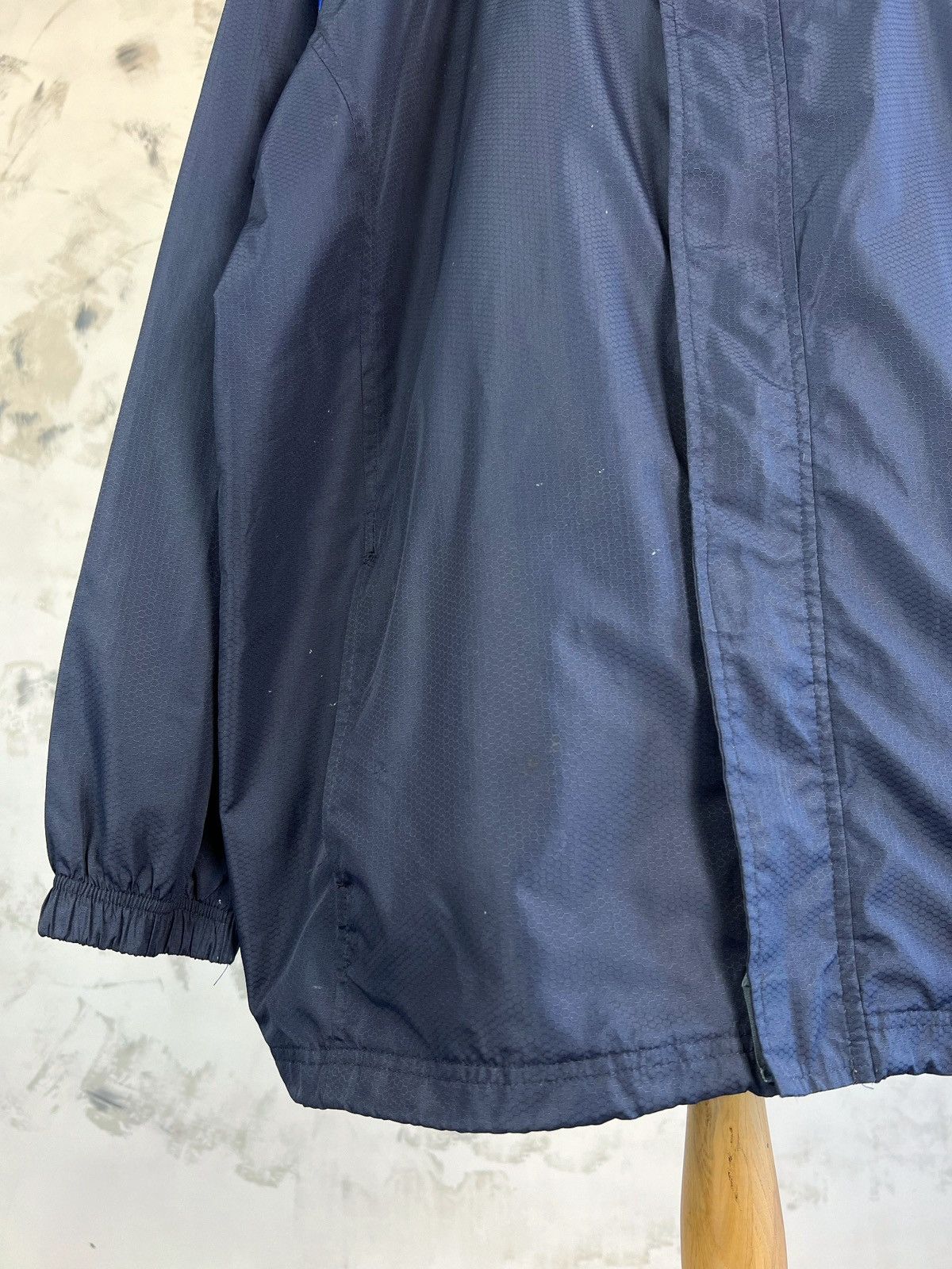 Le Coq Sportif Vintage Everton Le Coq Sportif Jacket Size XL Size US XL / EU 56 / 4 - 4 Thumbnail