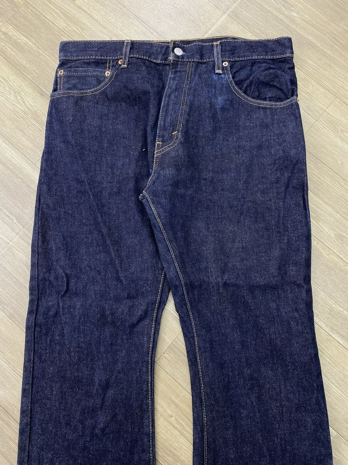 Levi's Vintage Clothing 2000s Vintage Levis 517 Bell Button Bootcut Flared Jeans Size US 33 - 2 Thumbnail
