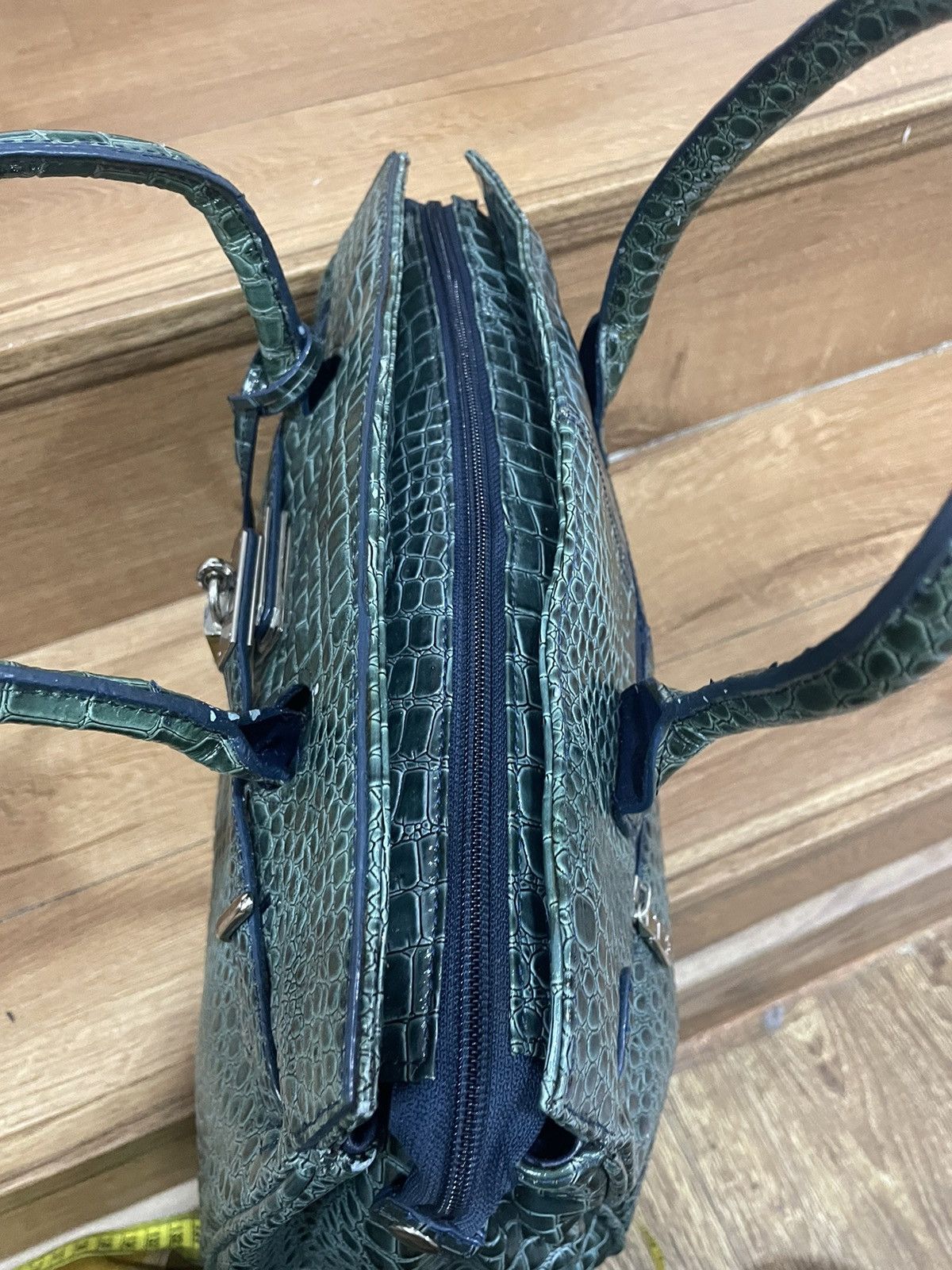 Hardy Amies Authentic HARDY AMIES Birkin crocodile leather bag Size ONE SIZE - 19 Thumbnail