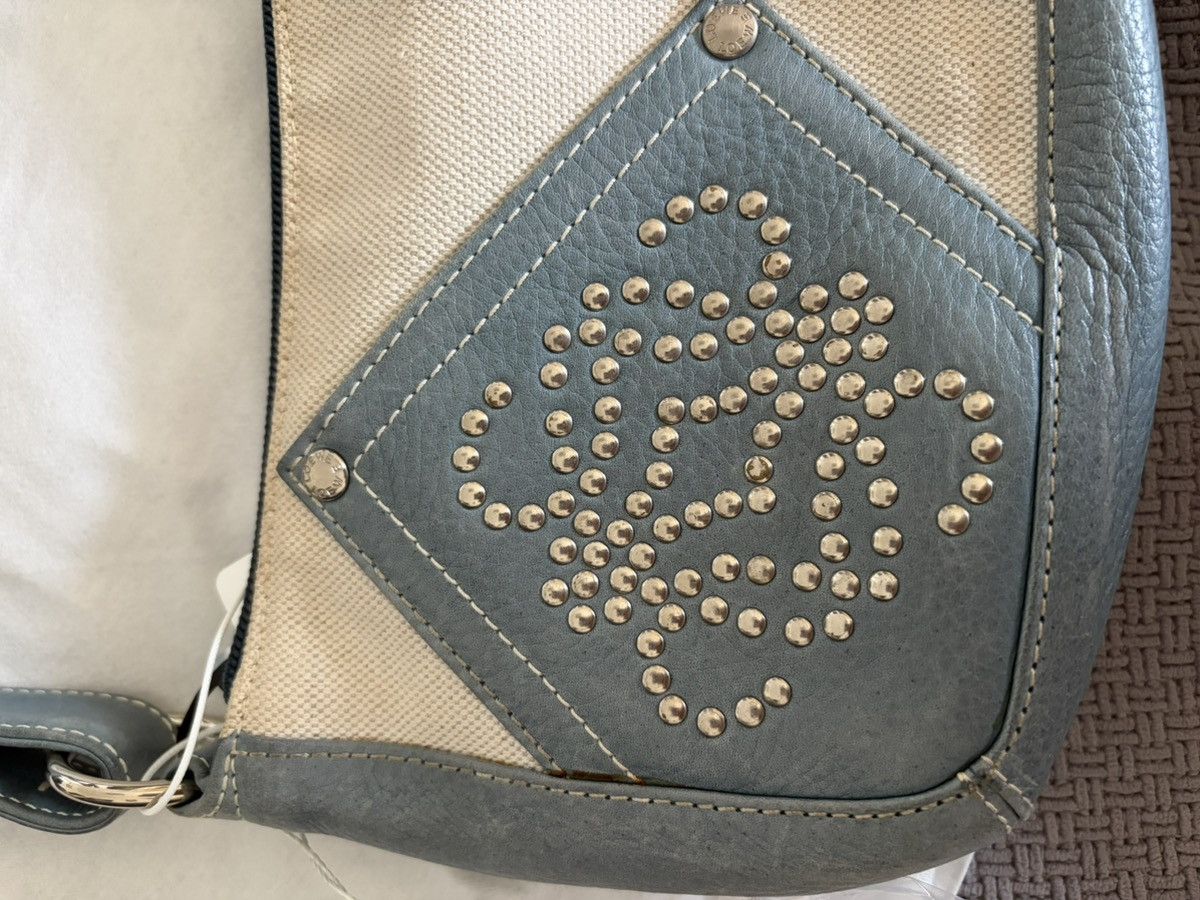 Loewe rare** loewe canvas/leather anagram shoulder bag vintage Size ONE SIZE - 2 Thumbnail