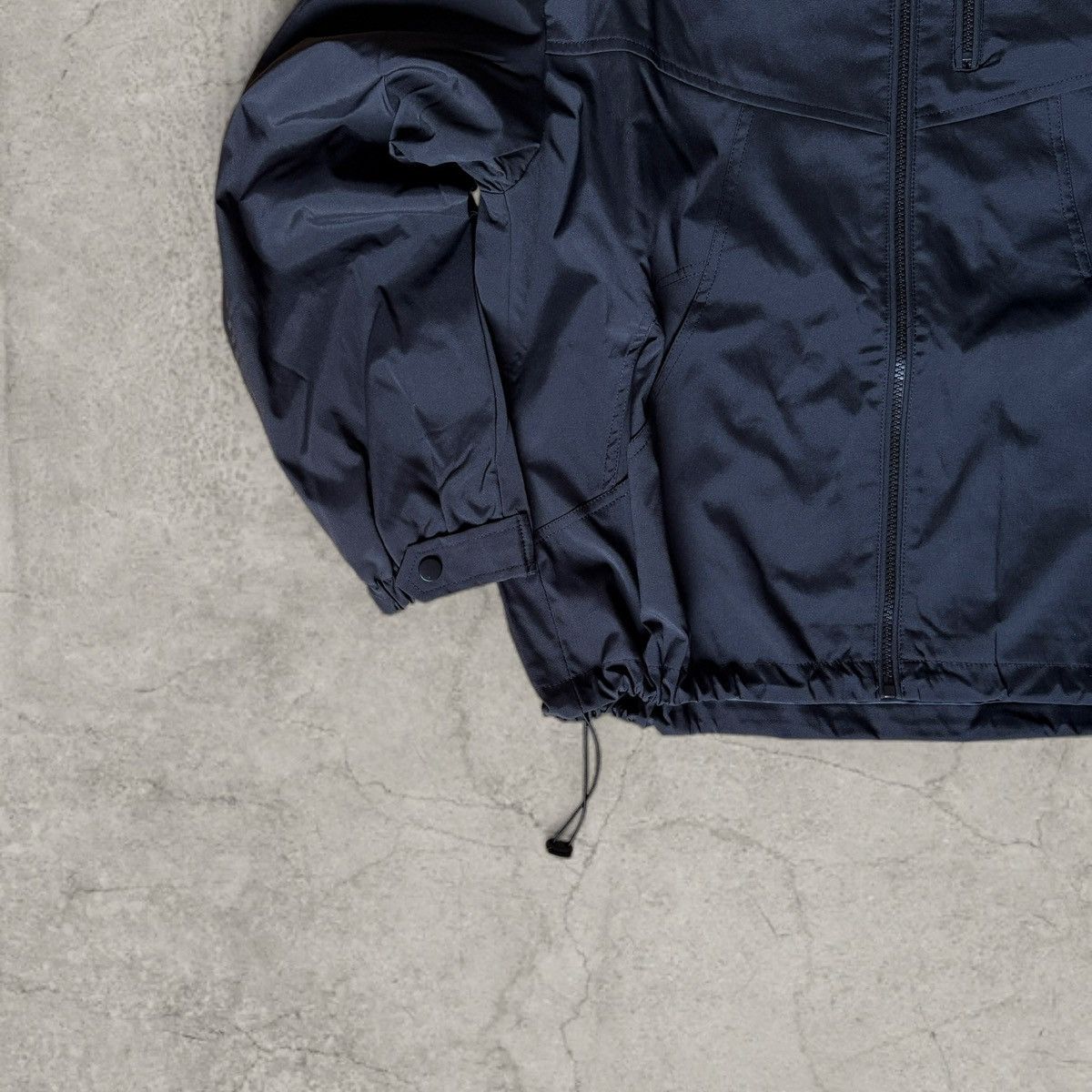 Japanese Brand Insane skate black gorpcore jacket with hood zip up. Size L Size US L / EU 52-54 / 3 - 2 Thumbnail