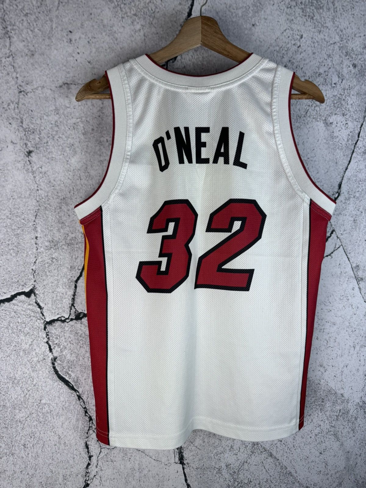 Champion Vintage Champion Miami Heat Shaquille O'Neal #32 NBA Jersey Size US S / EU 44-46 / 1 - 1 Thumbnail