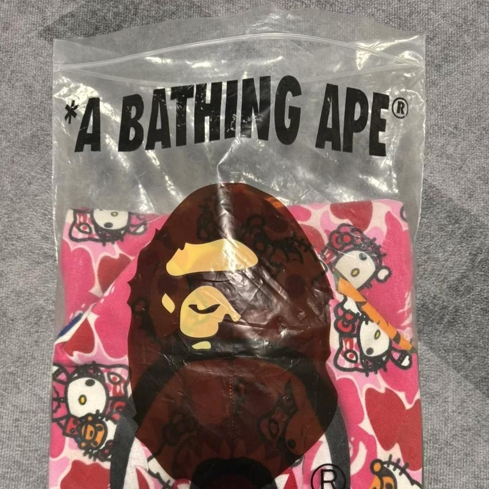 Bape BAPE Baby Milo Hello Kitty Hoodie Size S / US 4 / IT 40 - 6 Thumbnail