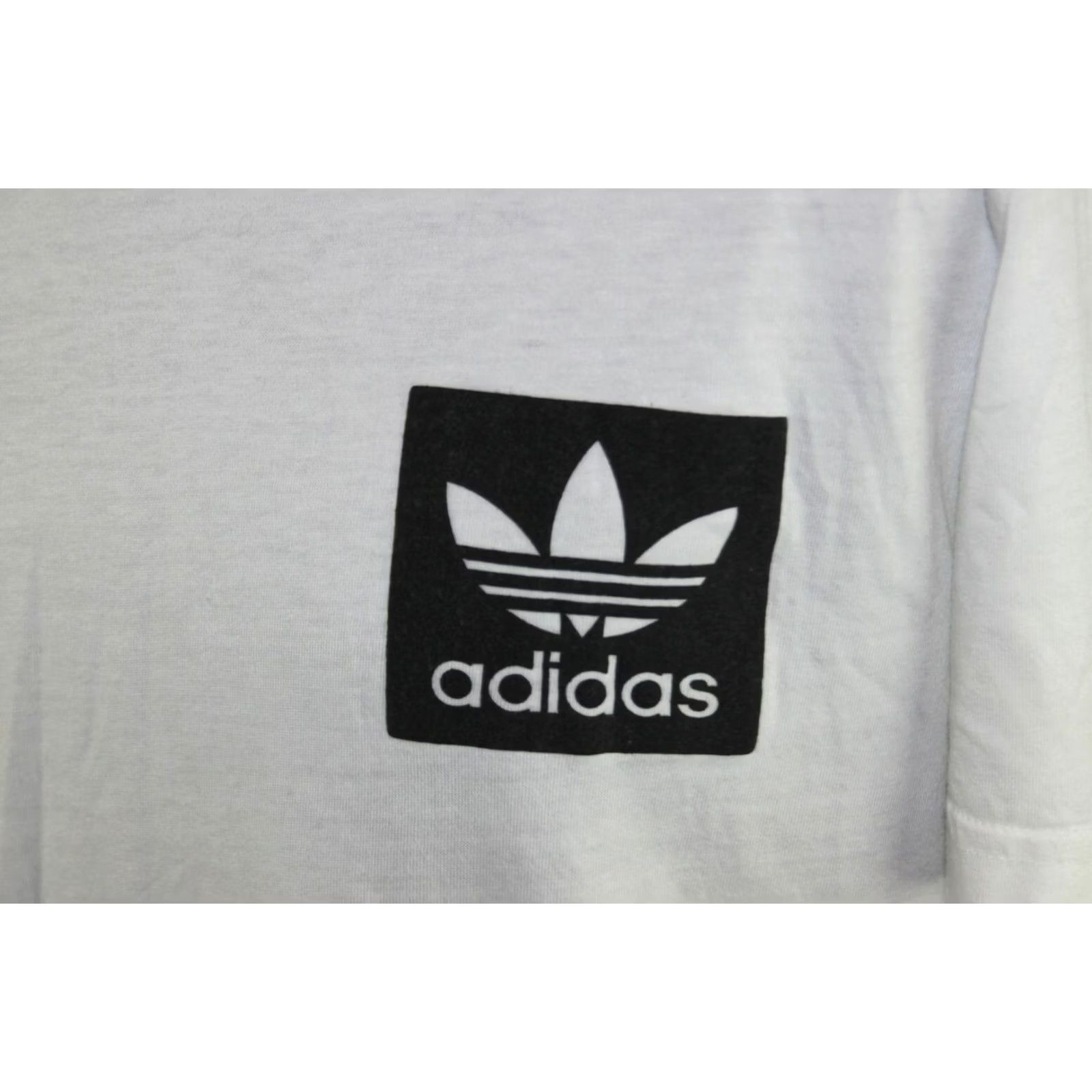 Adidas Adidas Originals white classic shirt M Size US M / EU 48-50 / 2 - 2 Thumbnail