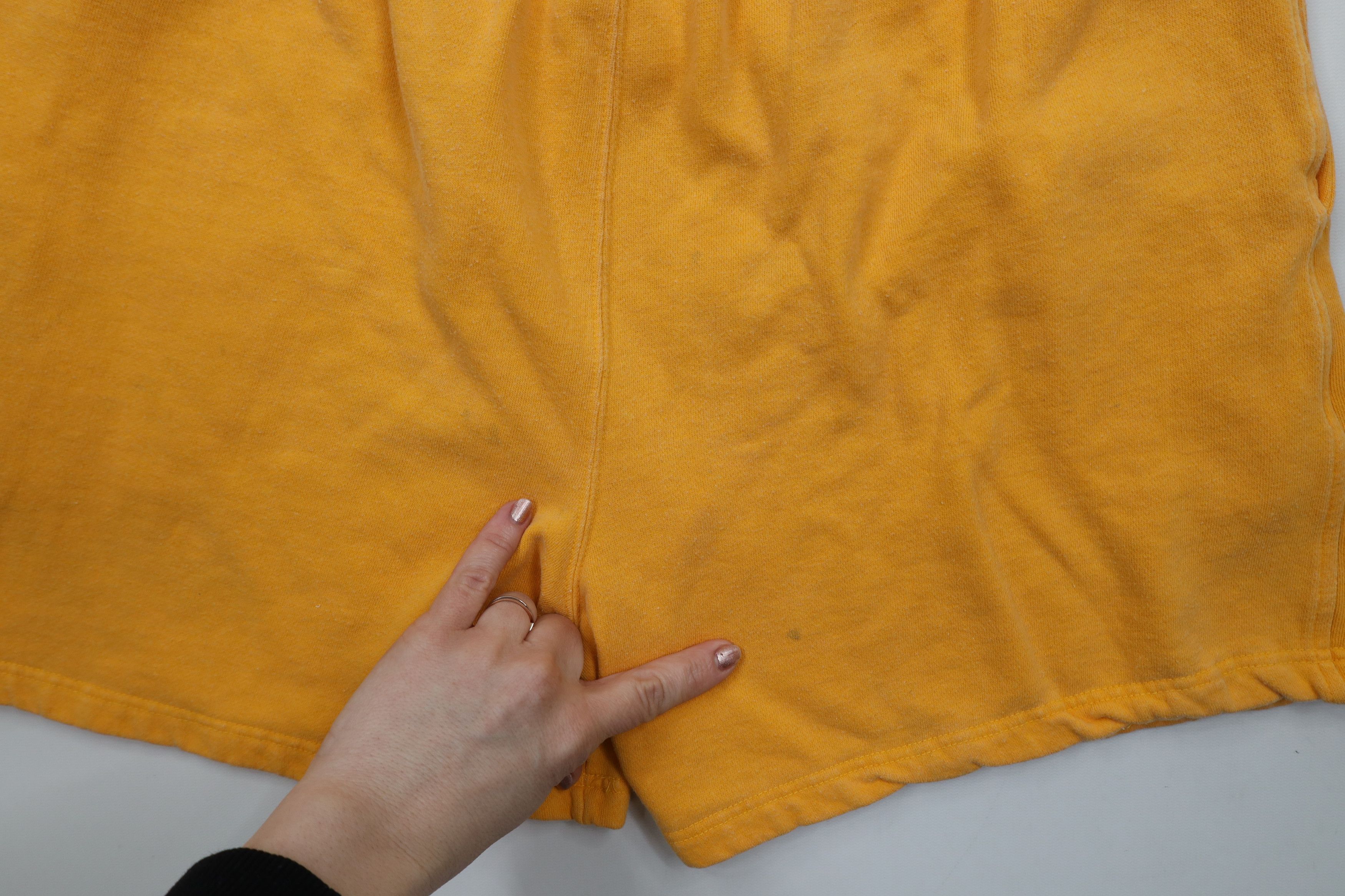 Vintage Vintage 90s Streetwear Above Knee Sweatpants Shorts USA Size US 34 / EU 50 - 12 Thumbnail