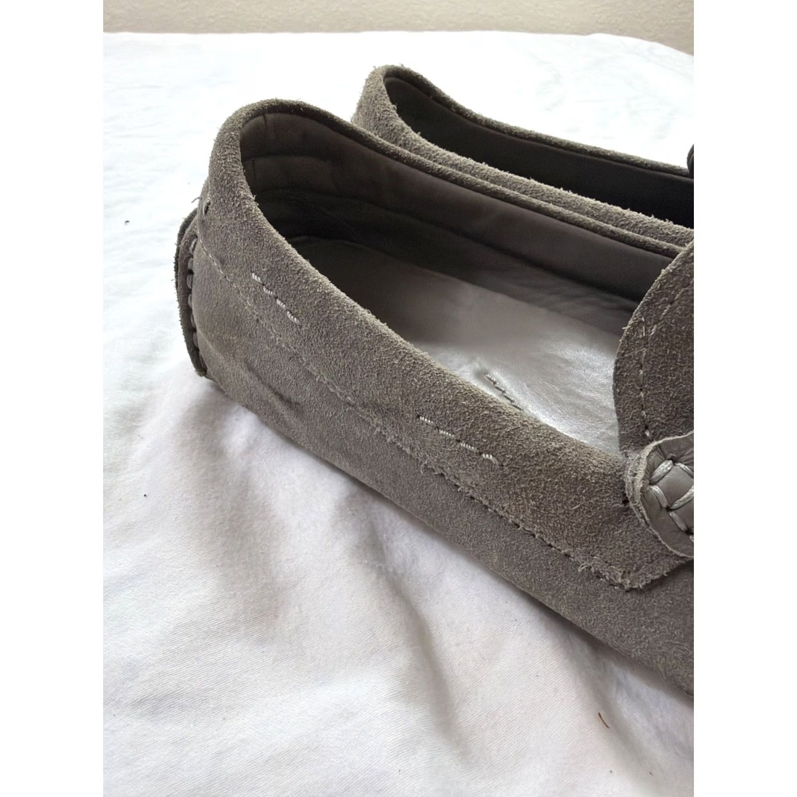 Hugo Boss HUGO BOSS Drimeto Moccasin Loafer Suede Leather Men’s Size 11 Grey Slip On Casual Loafers & Slip Ons Mens Size US 11 / EU 44 - 3 Thumbnail