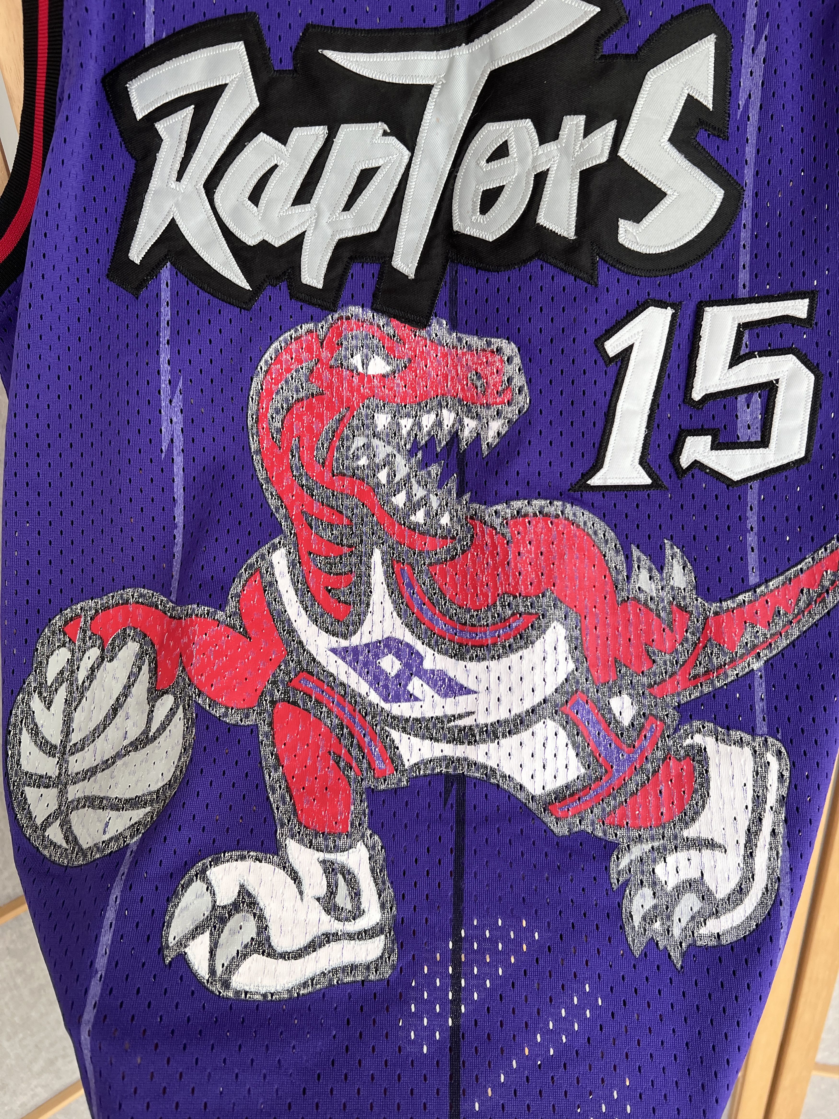 Nike Rare! Nike Raptors Toronto #15 Carter 1990s jersey NBA mesh Size US S / EU 44-46 / 1 - 8 Thumbnail