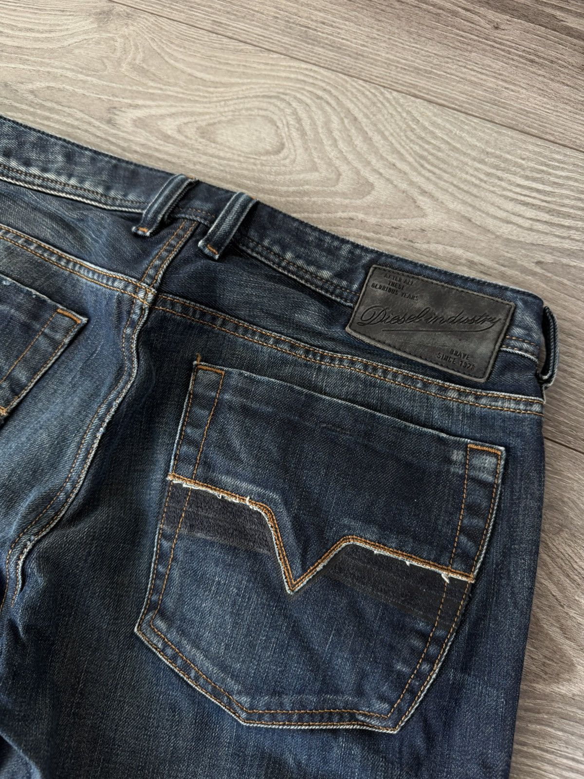Diesel ‼️Vintage Diesel IND Ladder Baggy Black Denim Jeans‼️ Size US 33 - 6 Thumbnail