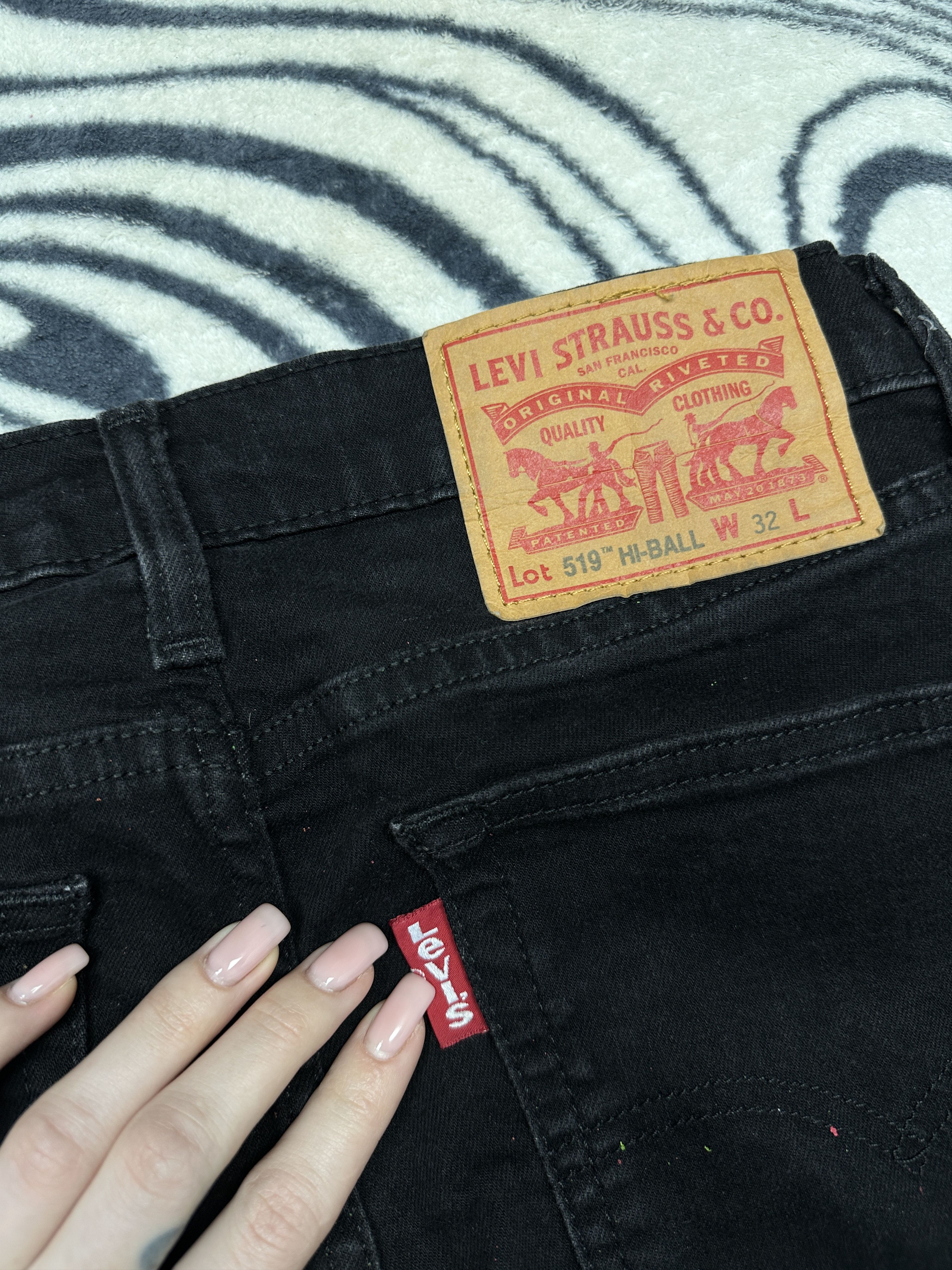 Levi's Levi's 519 Black Denim Pants Jeans Size US 32 / EU 48 - 3 Thumbnail