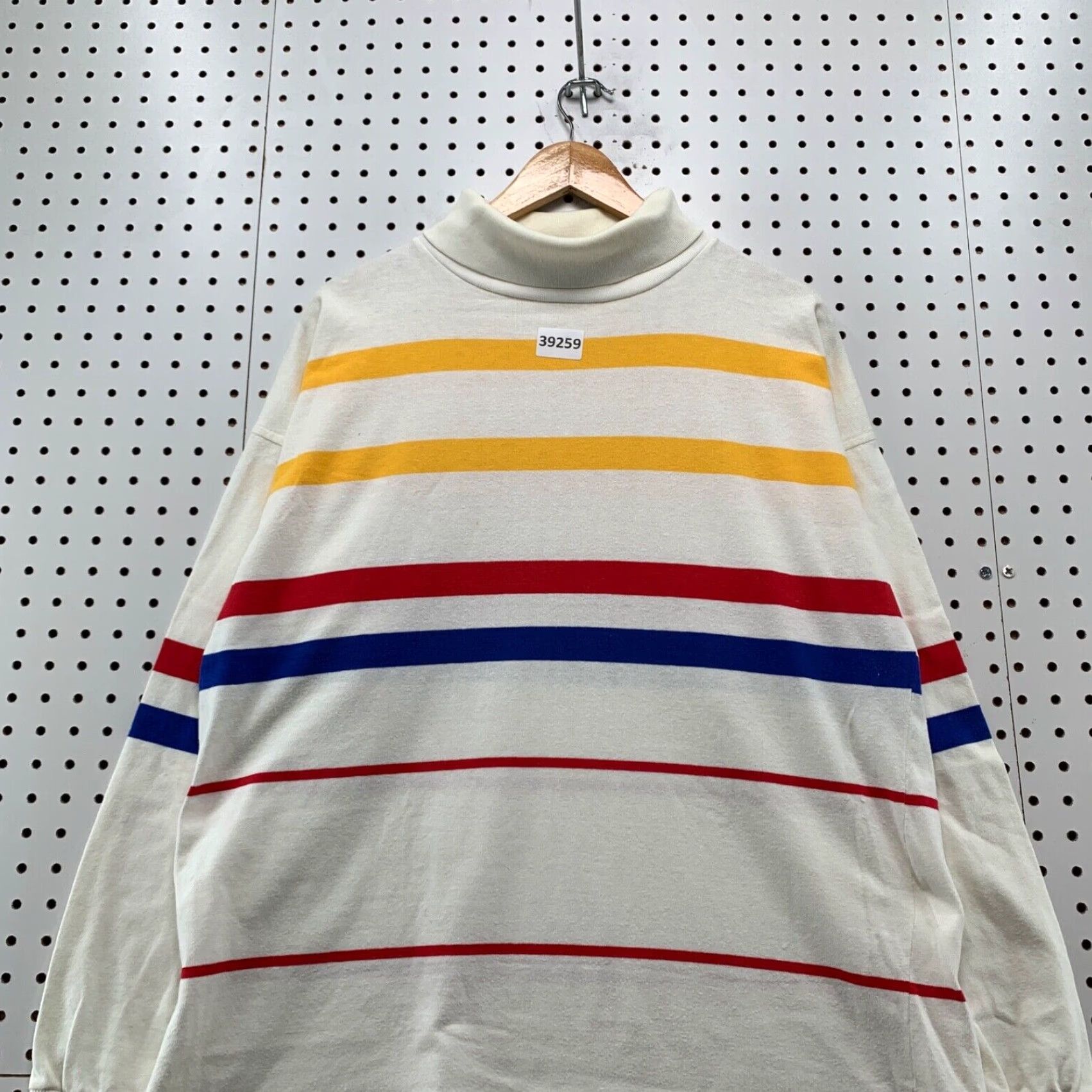 Gant VINTAGE 90s GANT Ruger Turtleneck Shirt Men XL Beige Striped Yellow Made USA Retro Fashion Size US XL / EU 56 / 4 - 5 Thumbnail