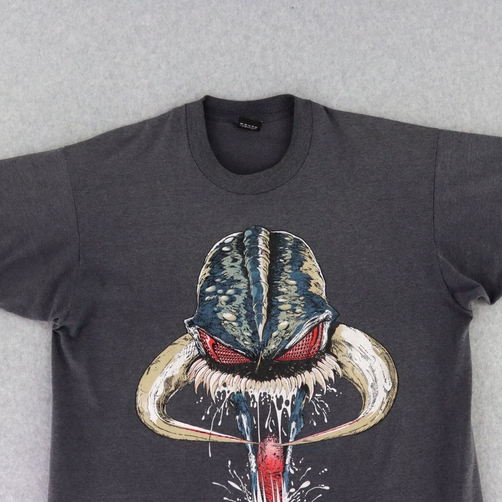 Vintage SPAWN VIOLATOR SHIRT McFARLANE VTG 90S IMAGE COMIC XL Gray S/S Glow in the Dark Mens T-Shirt Size US XL / EU 56 / 4 - 6 Thumbnail