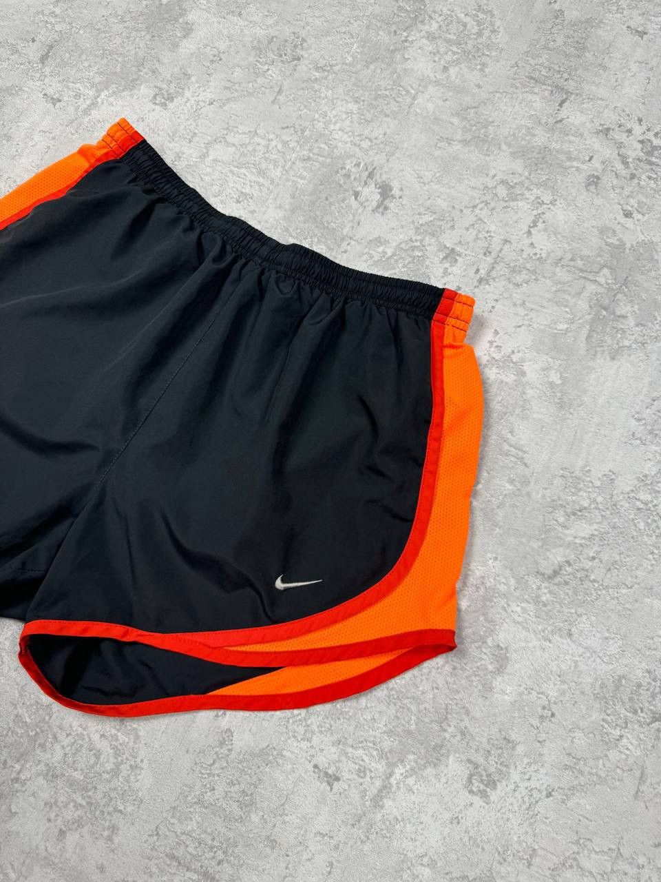 Nike Vintage Nike Running Shorts Size S Size US 30 / EU 46 - 3 Thumbnail