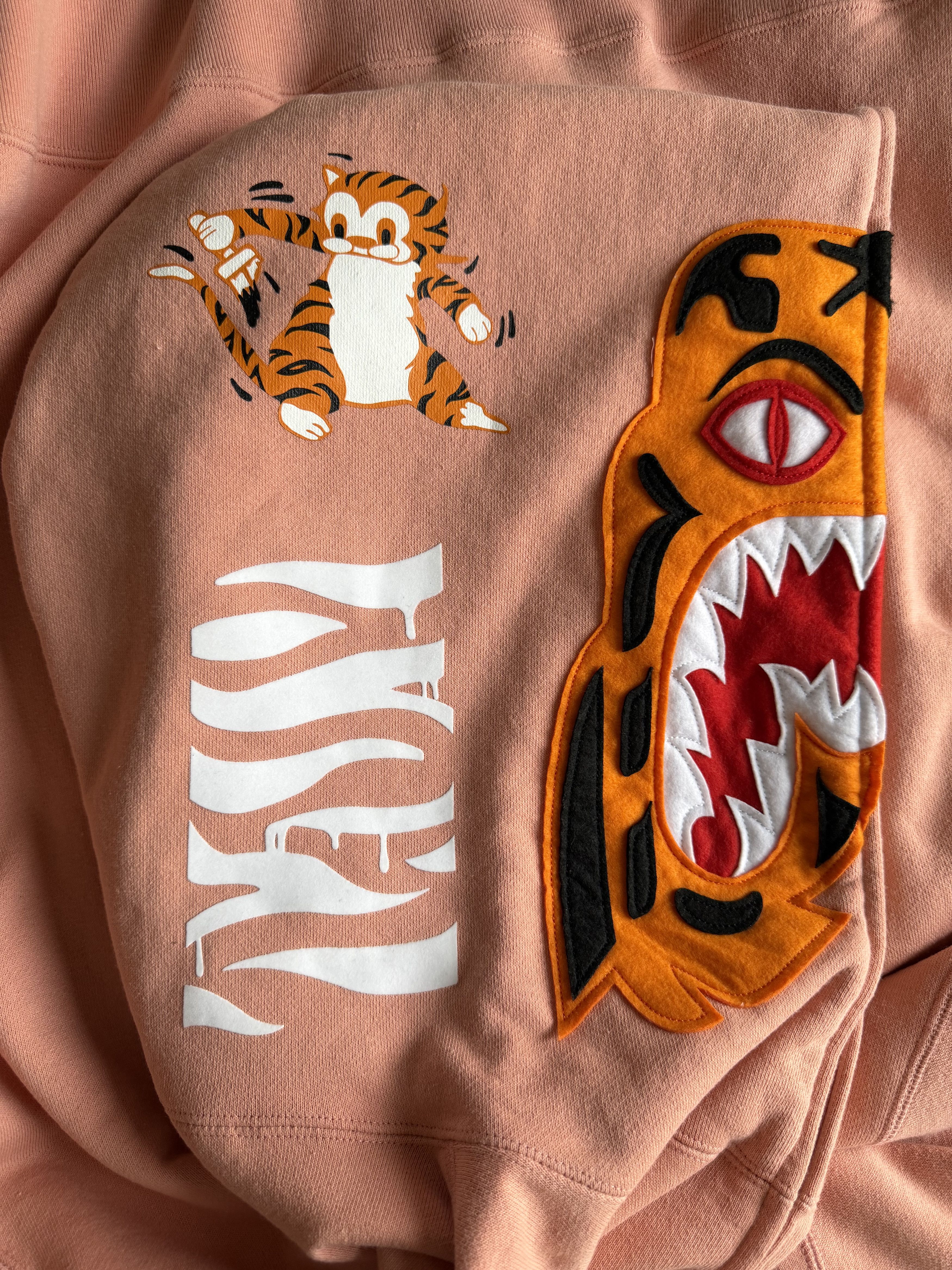Bape Bape Tiger Full Zip Hoodie in Pink Size US L / EU 52-54 / 3 - 2 Thumbnail