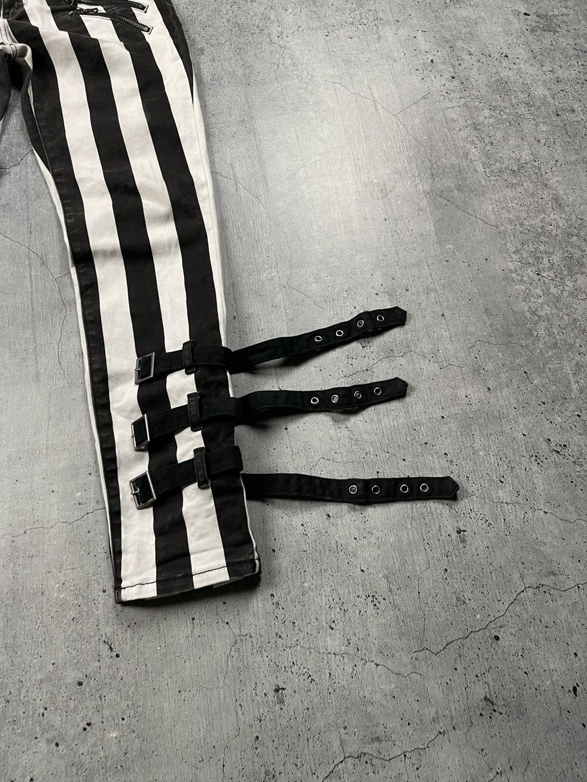Other 🔥VERY RARE GOTHICANA BY EMP AVANT GARDE BONDAGE PANTS🔥 Size US 29 - 3 Thumbnail