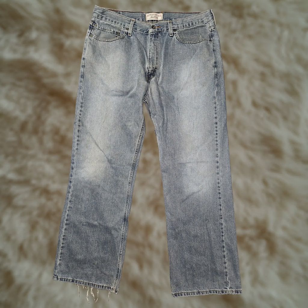 Vintage Levi Strauss Signature Low Loose Boot Jeans Mens 36x32 Light Blue Denim Vintage 5-Pocket Logo Zip Front Bootscut Regular Waist Mens Size US 36 / EU 52 - 1 Thumbnail