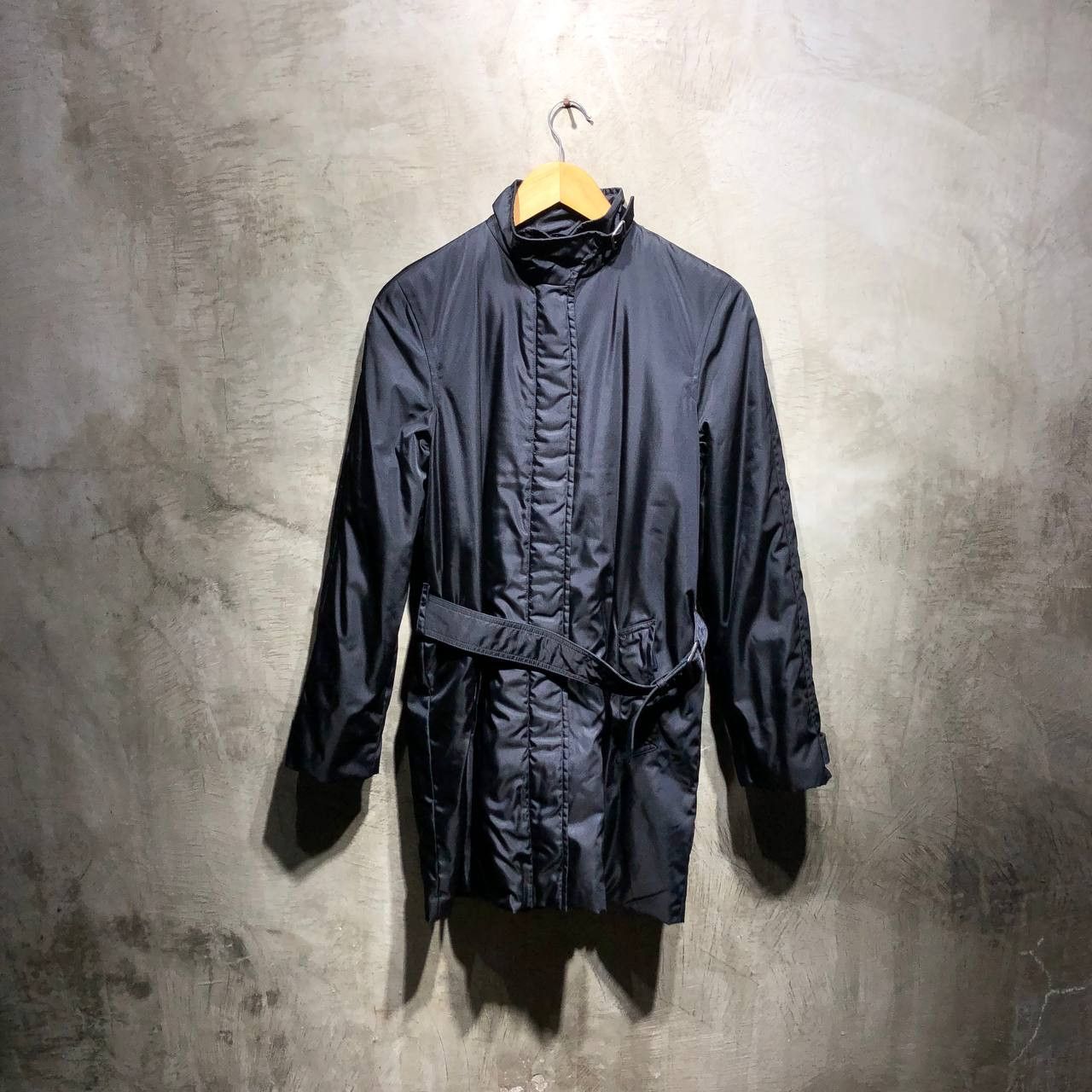 Prada Prada Nylon Belted Rain Jacket Size US M / EU 48-50 / 2 - 6 Thumbnail