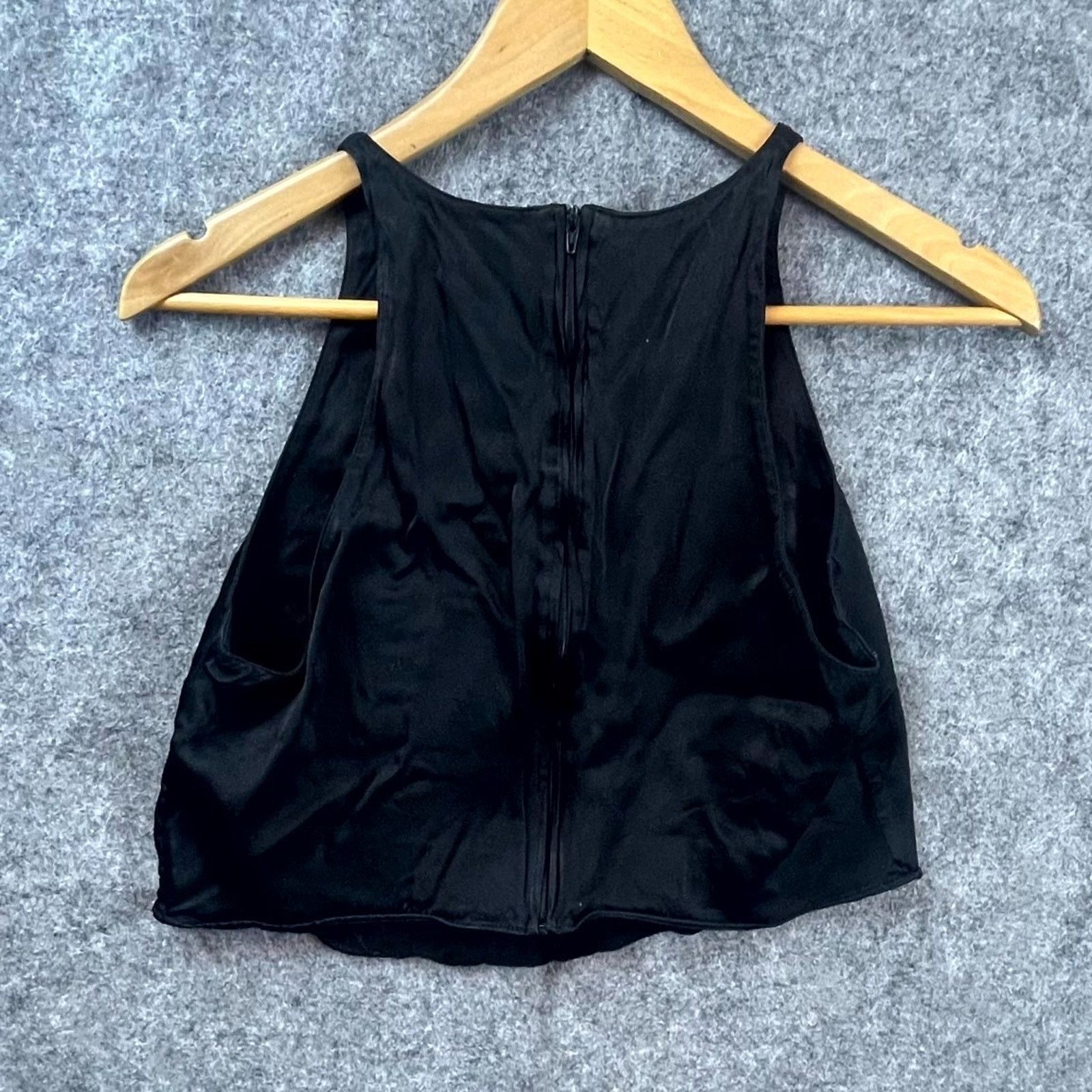 & Other Stories & Other Stories Crop Top Women 10 Black Satin Punk Goth Dark Size L / US 10 / IT 46 - 2 Thumbnail