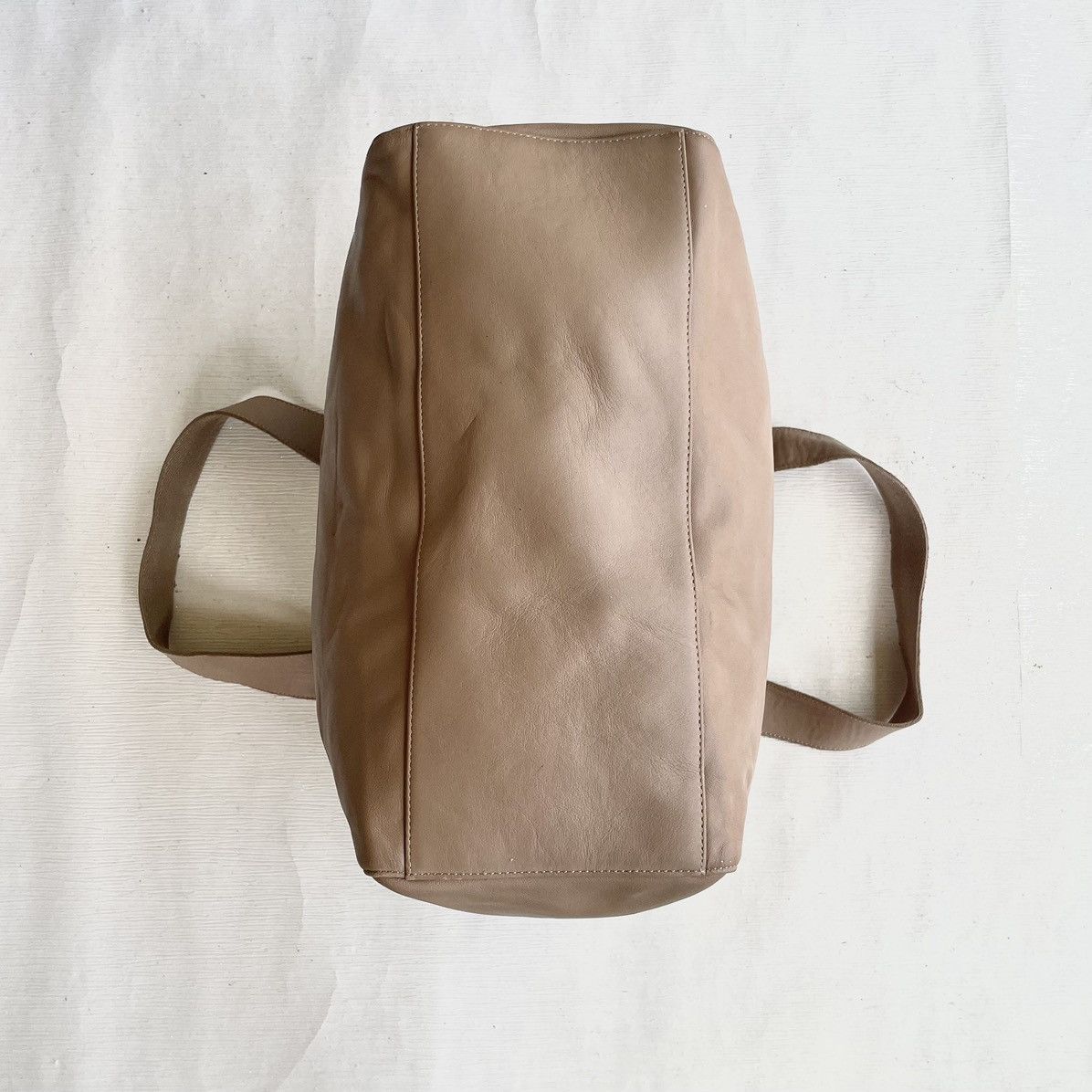 agnes b. Beige Leather Tote Bag Size ONE SIZE - 10 Thumbnail