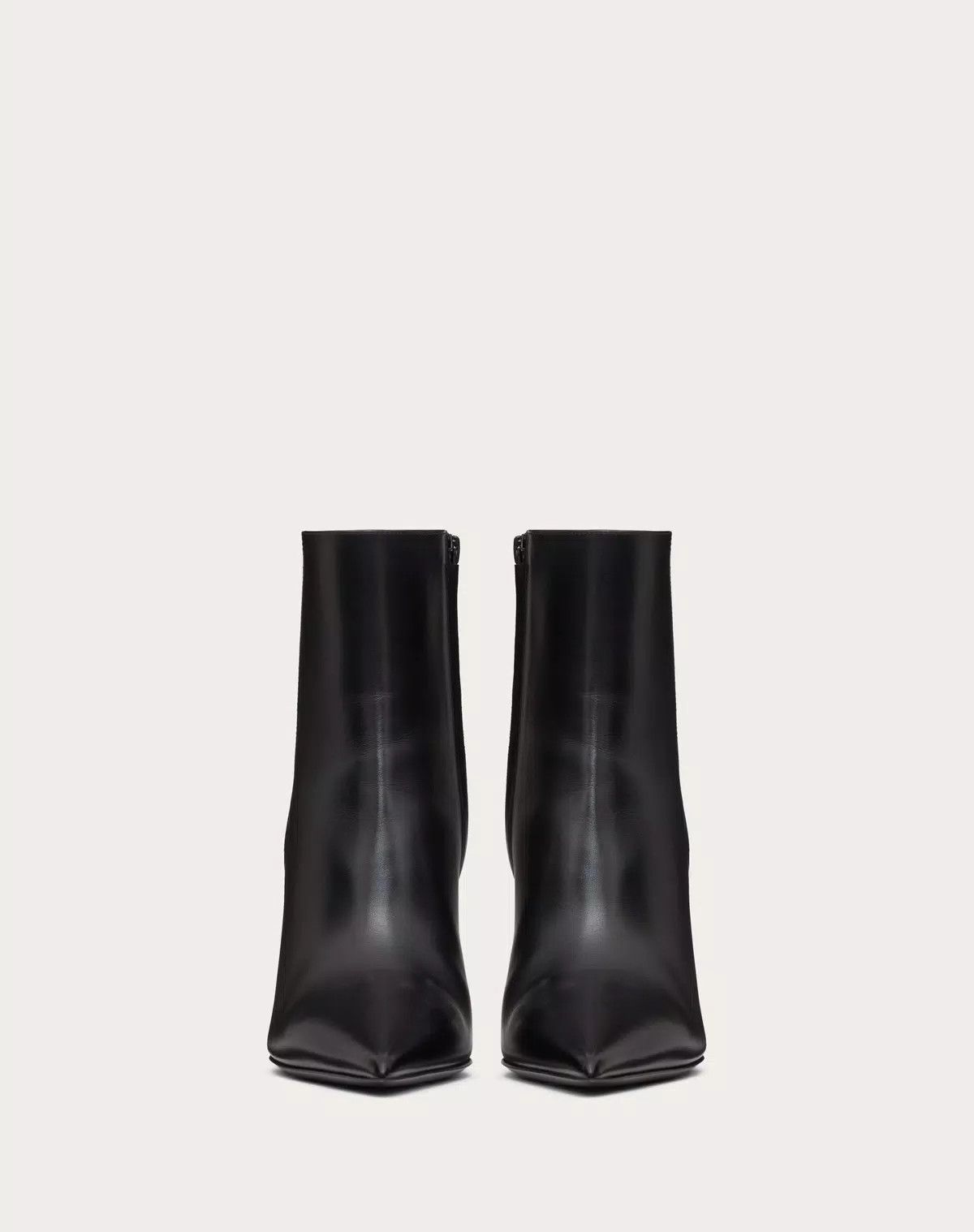 Valentino o1s1wg111125 Rockstud Calfskin Ankle Boots 90 mm in Black Size US 8 / IT 38 - 5 Thumbnail