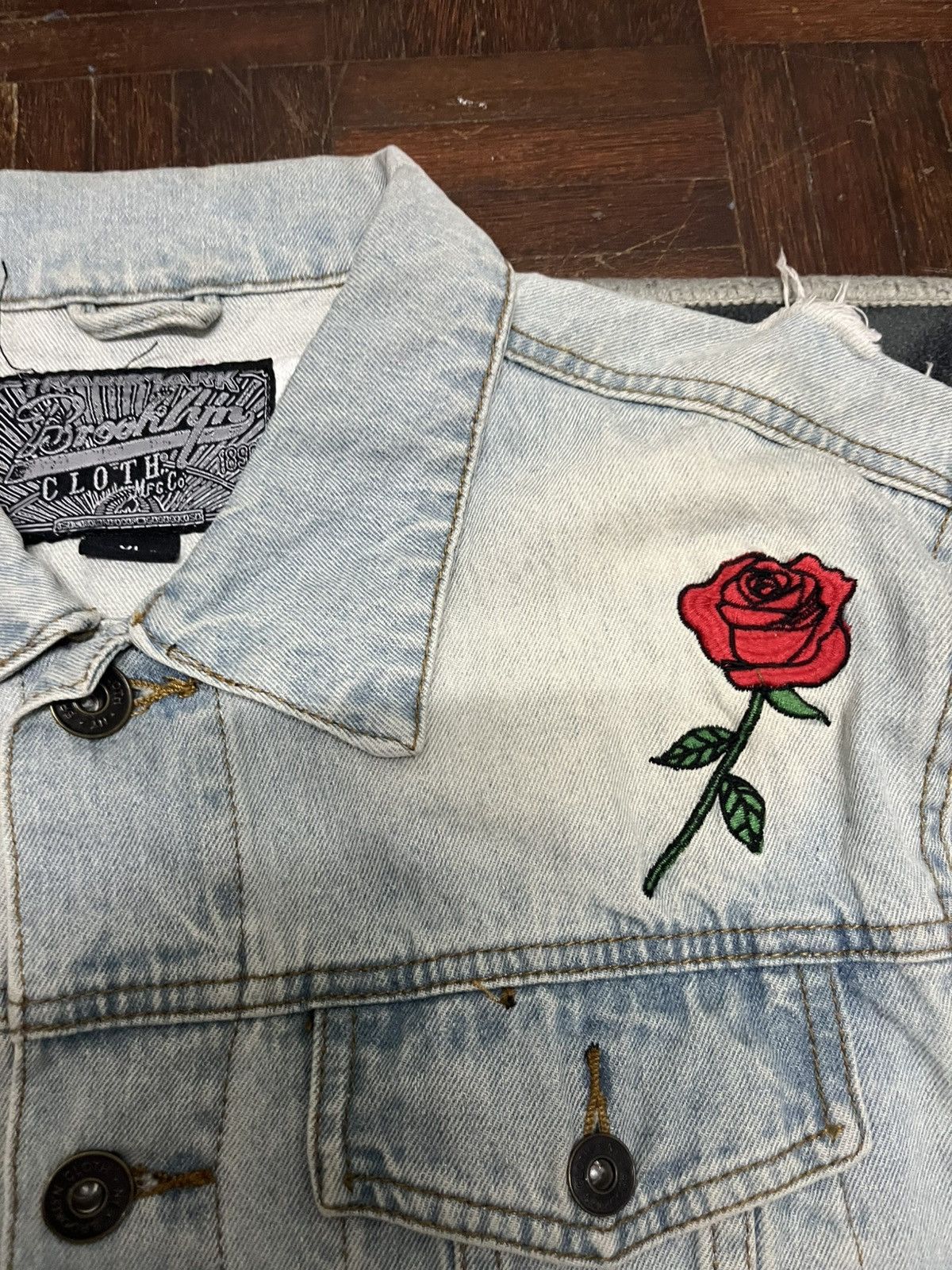Brooklyn Clothing 💥BRKLYN CLOTH Dragon And Roses Embroidery Distressed Trucker Size US XL / EU 56 / 4 - 8 Thumbnail