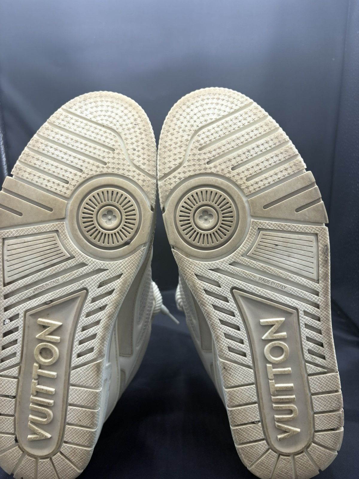 Louis Vuitton Louis vuitton cream skates Size US 8.5 / EU 41-42 - 8 Thumbnail